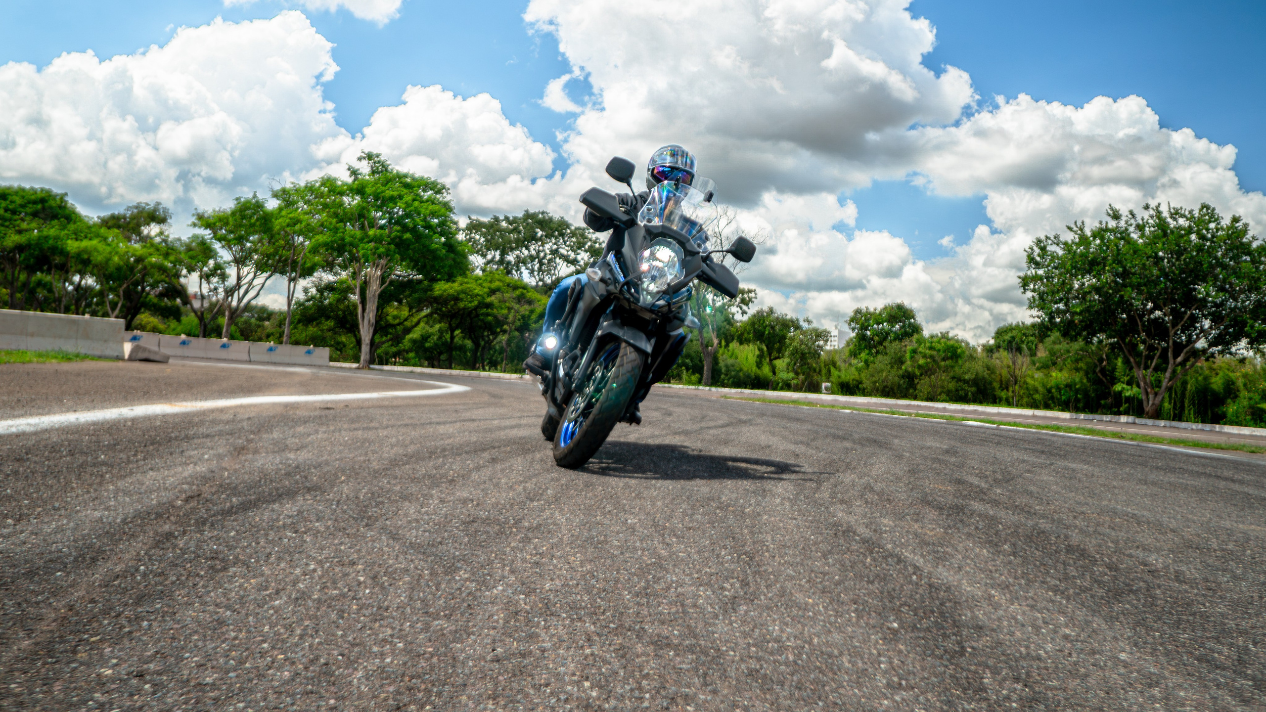 Ensaio Masculino — Motocilista. Fotógrafo / Filmmaker