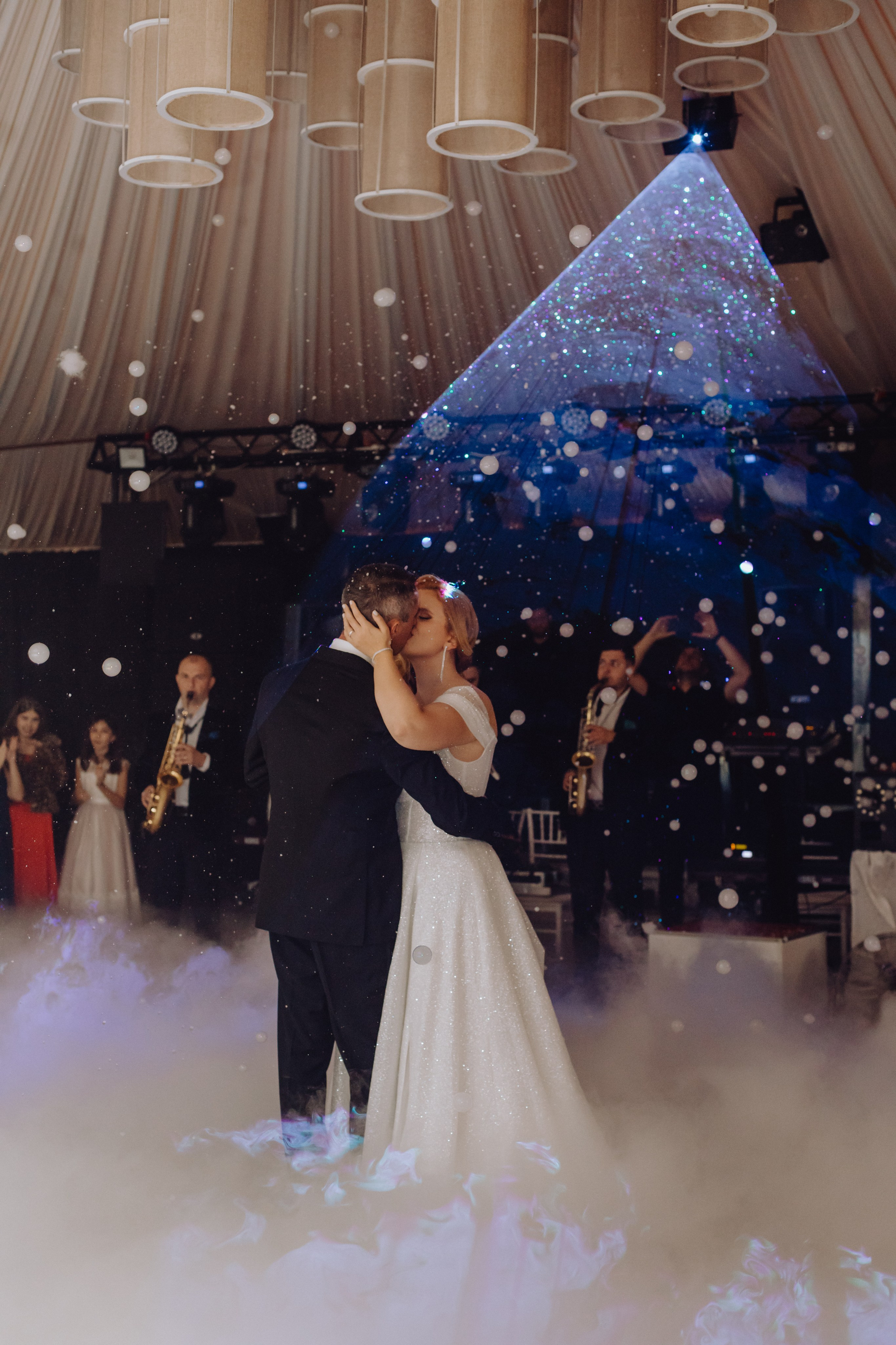 Alexandru & Maria. Wedding & couple photographer from Romania Rut Vetan