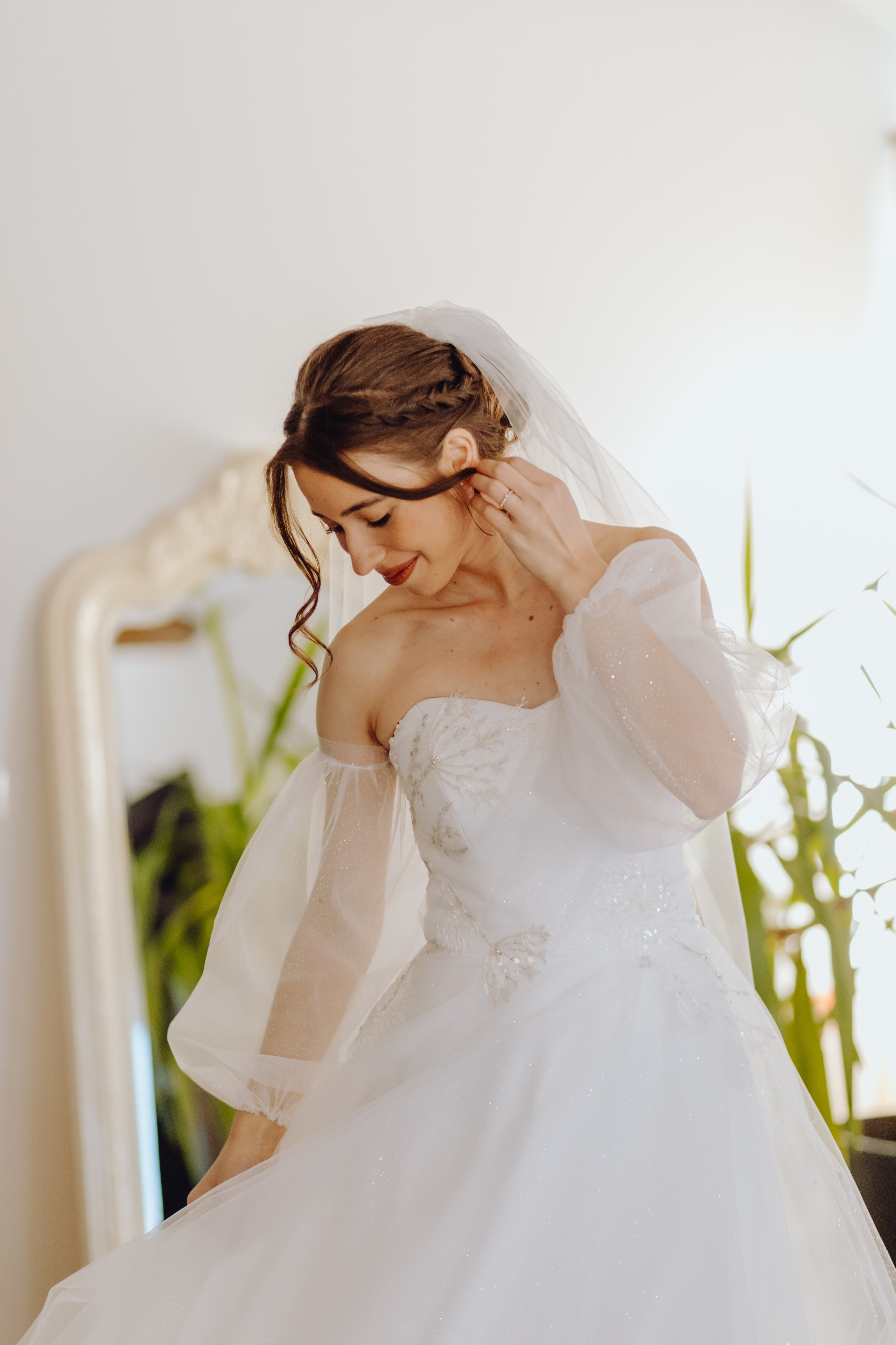 Dănuț & Iulia. Wedding & couple photographer from Romania Rut Vetan