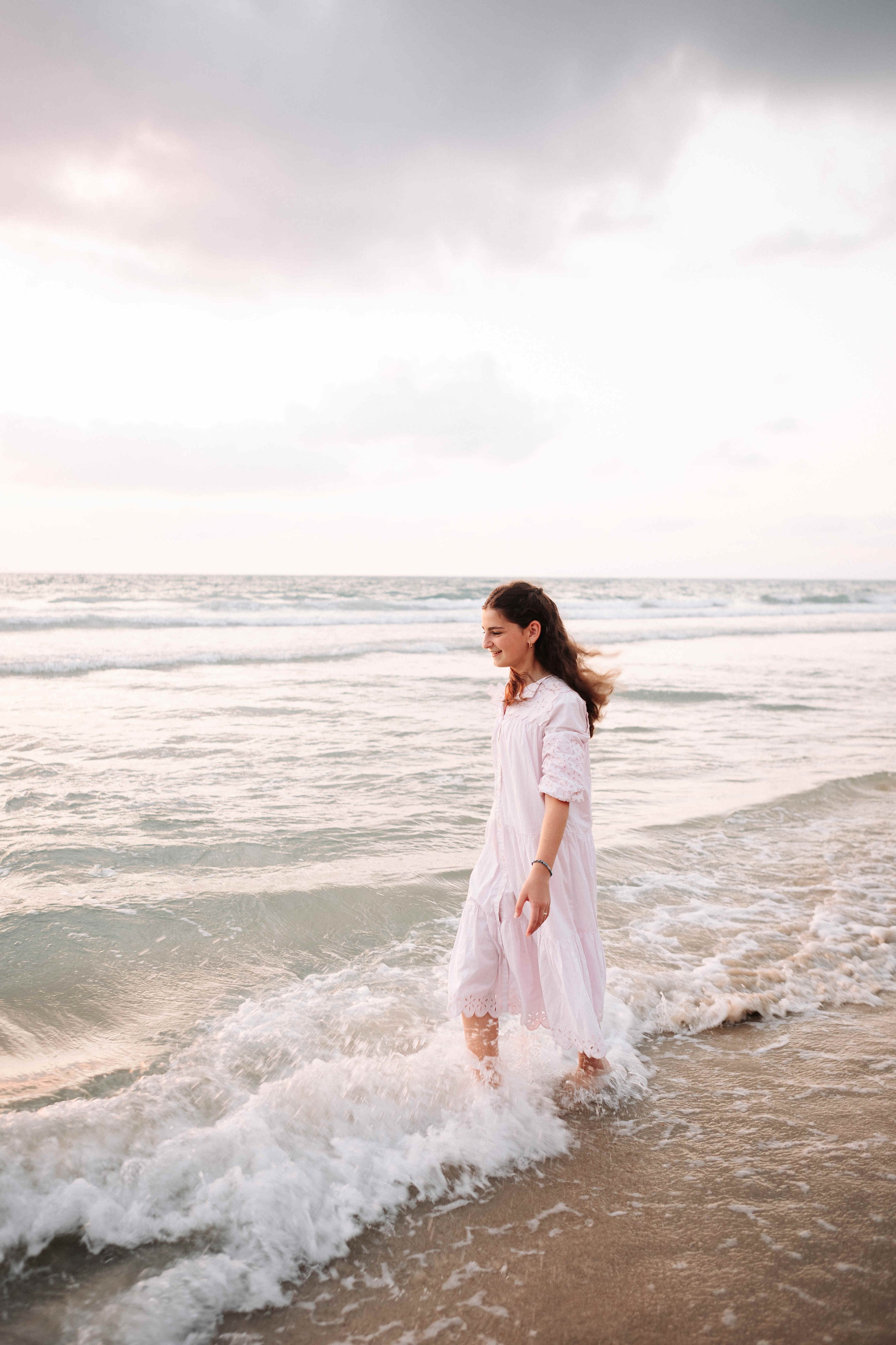 SEA PHOTOSESSION IN NETANYA. Https://shi-photo.com/