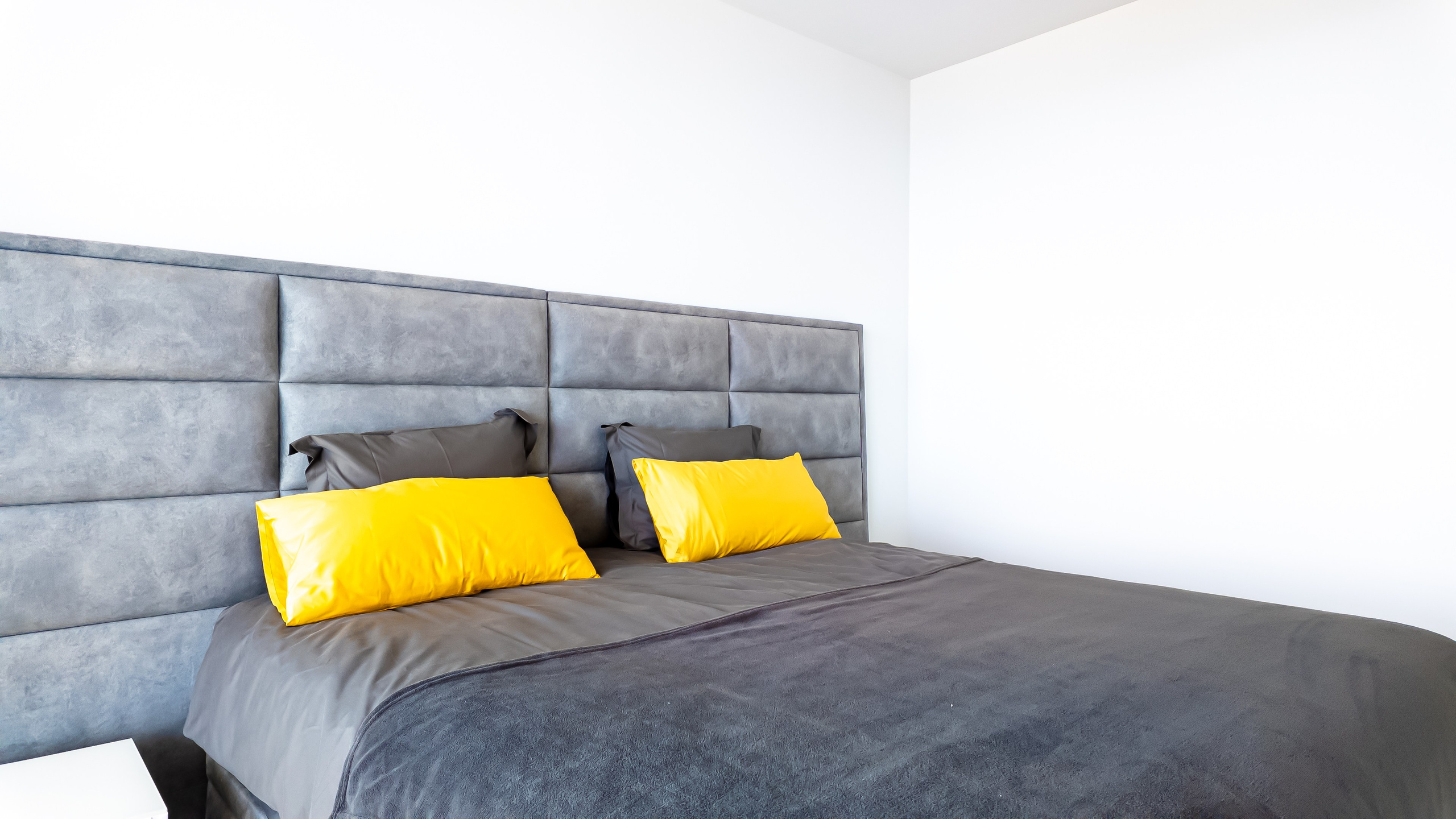 Benidorm. Baby Beast