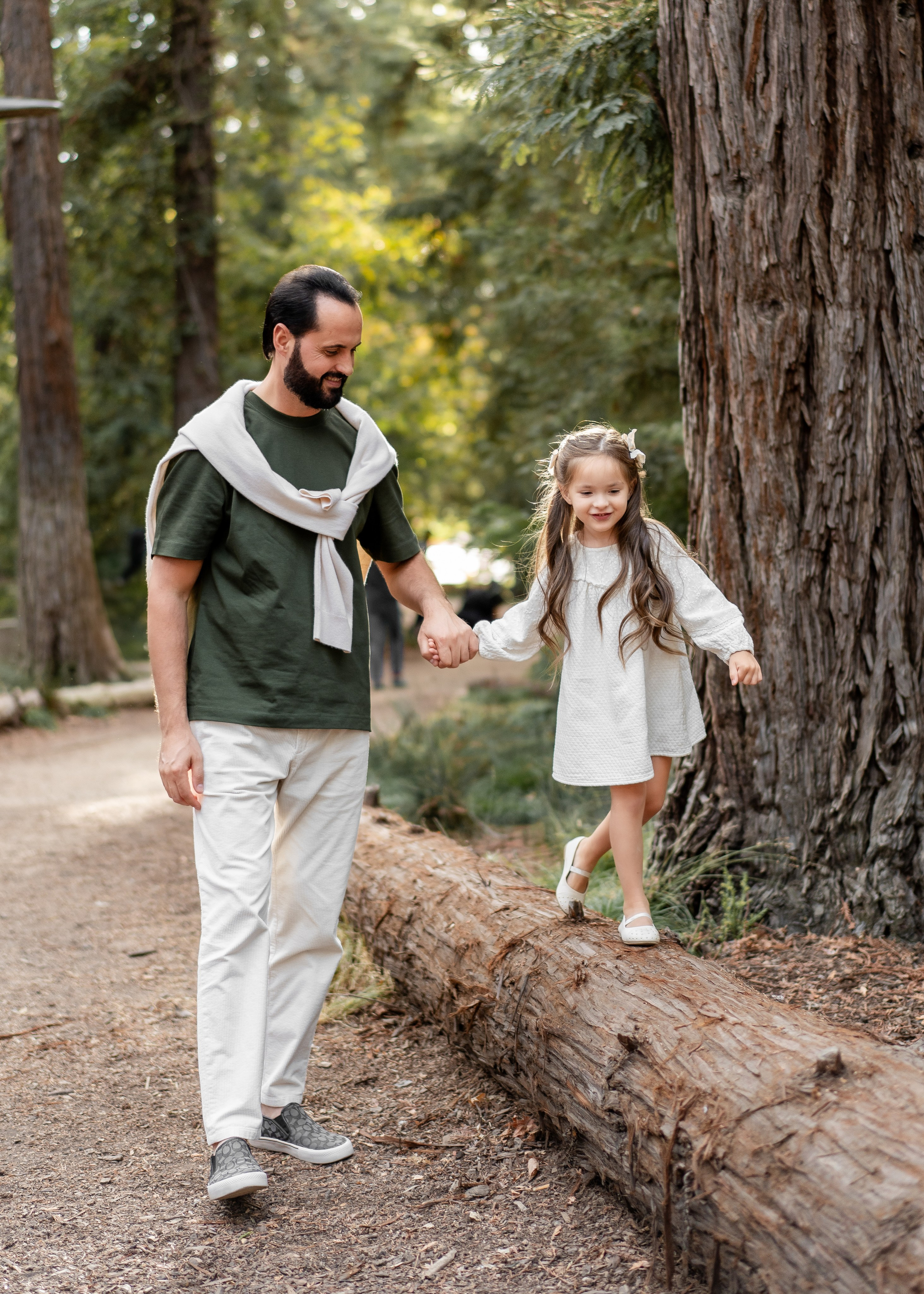 Mikhailov family. Family photographer in Sacramento | Sofia Pavenko