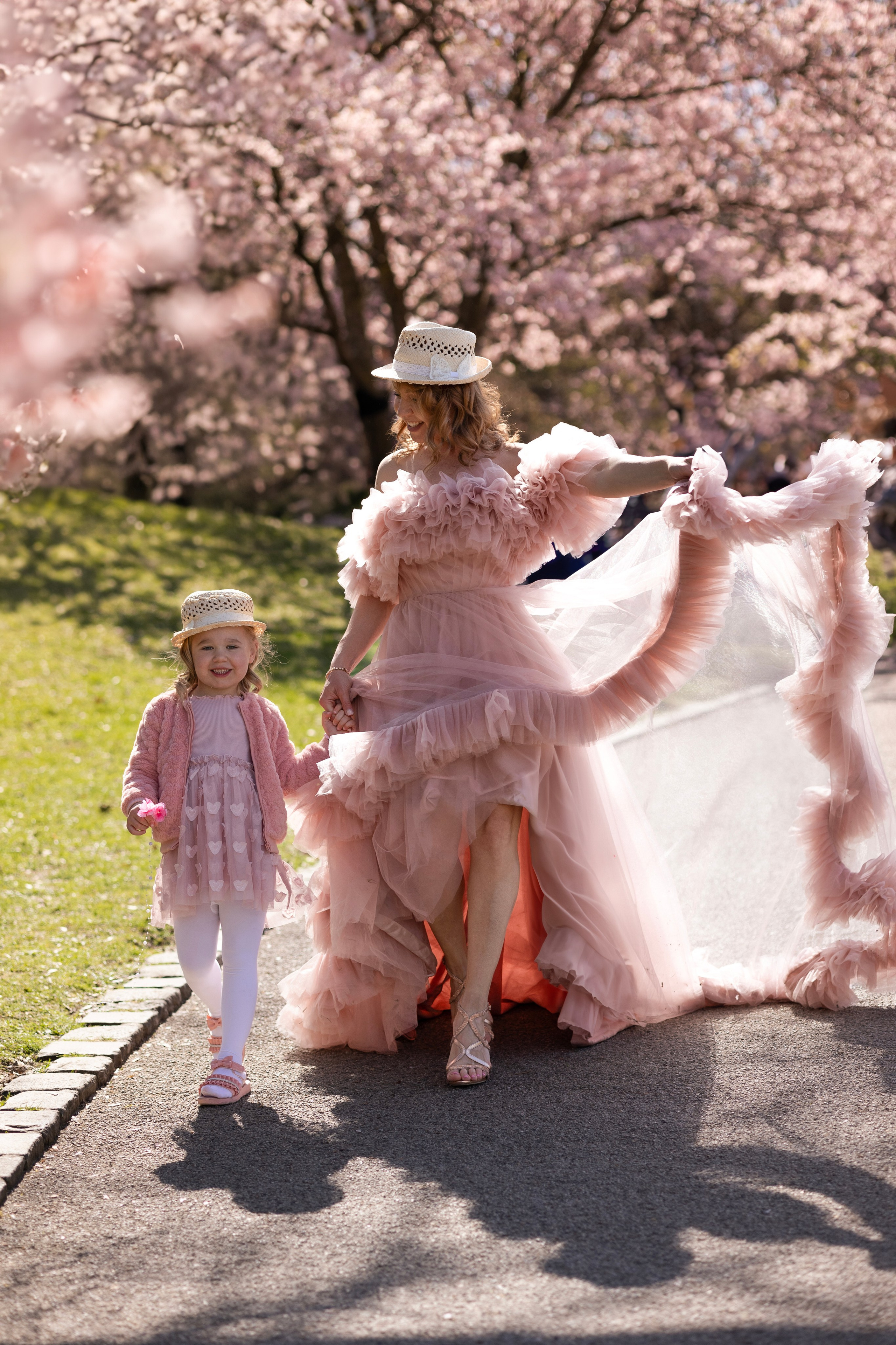Long dresses shooting. Photographer in Munich