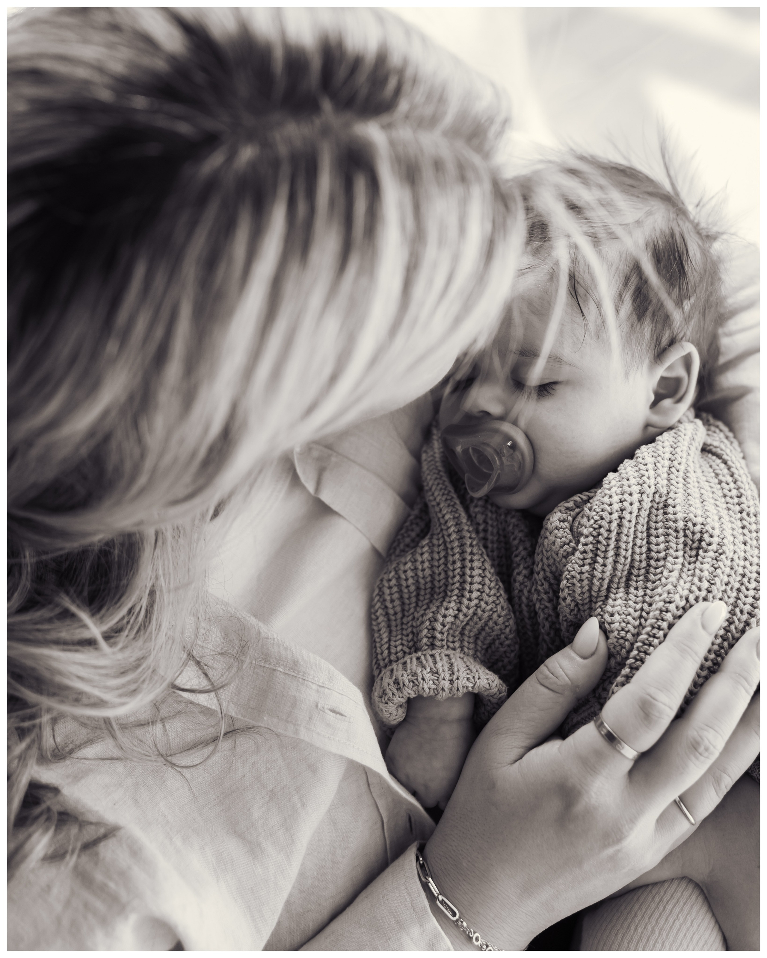 Welcome to the World. Dash_photopic.I’m Daria New York based photographer