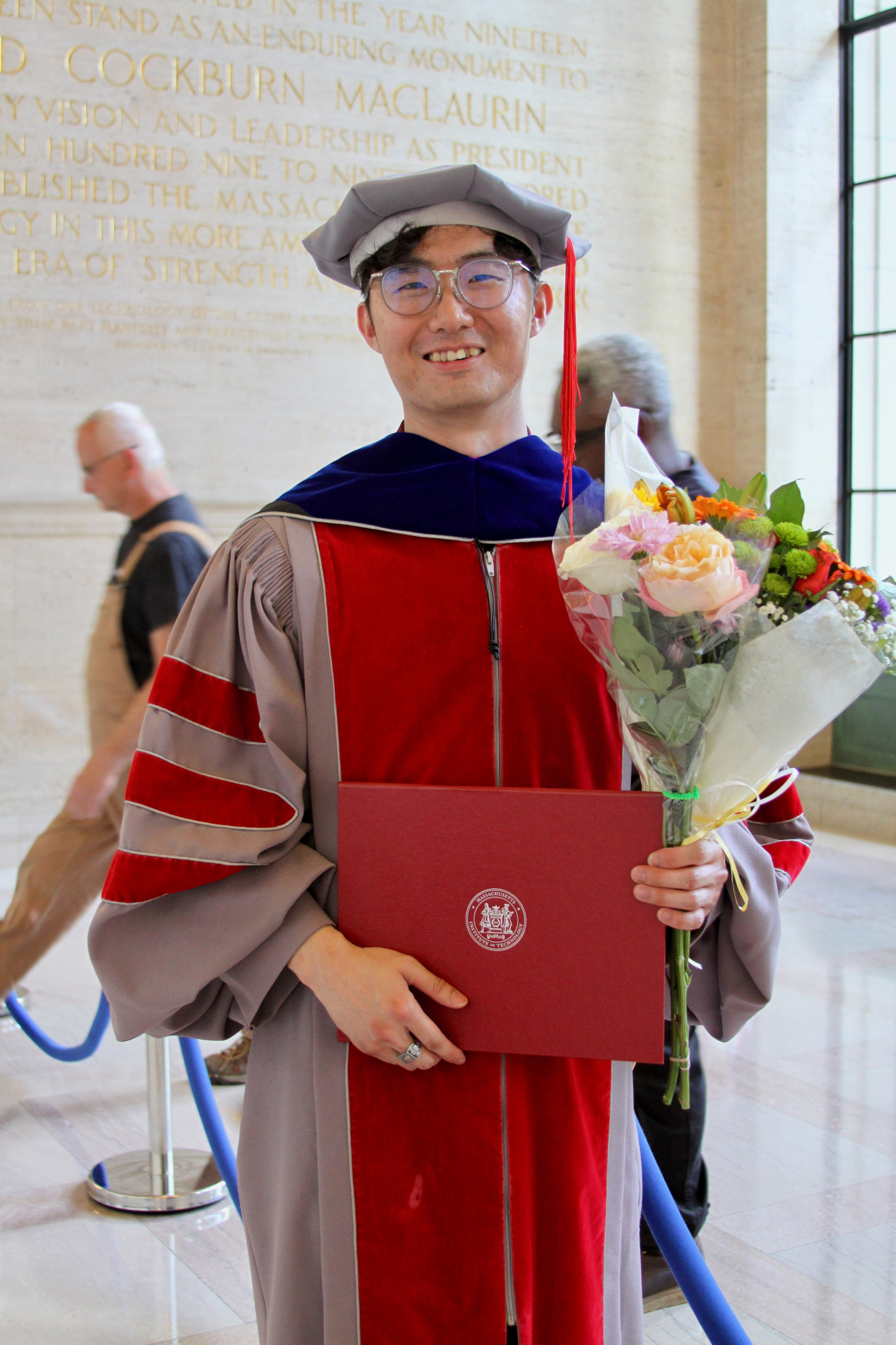 PhD graduation with Elton. Kelly Sang, graduation and portrait photographer in Boston