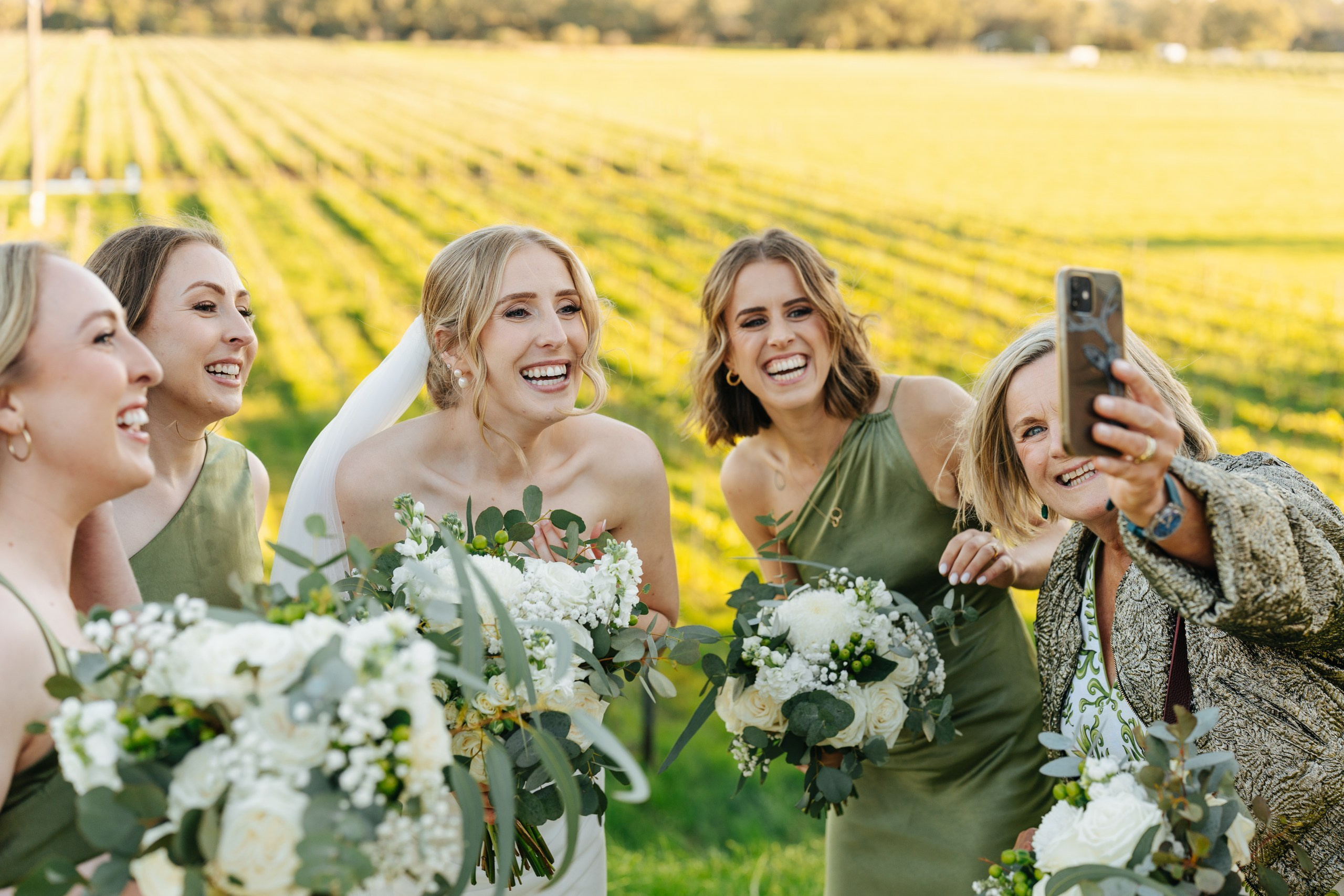 Beth & Mitch — Riverbank Estate. Emma Joy Photography