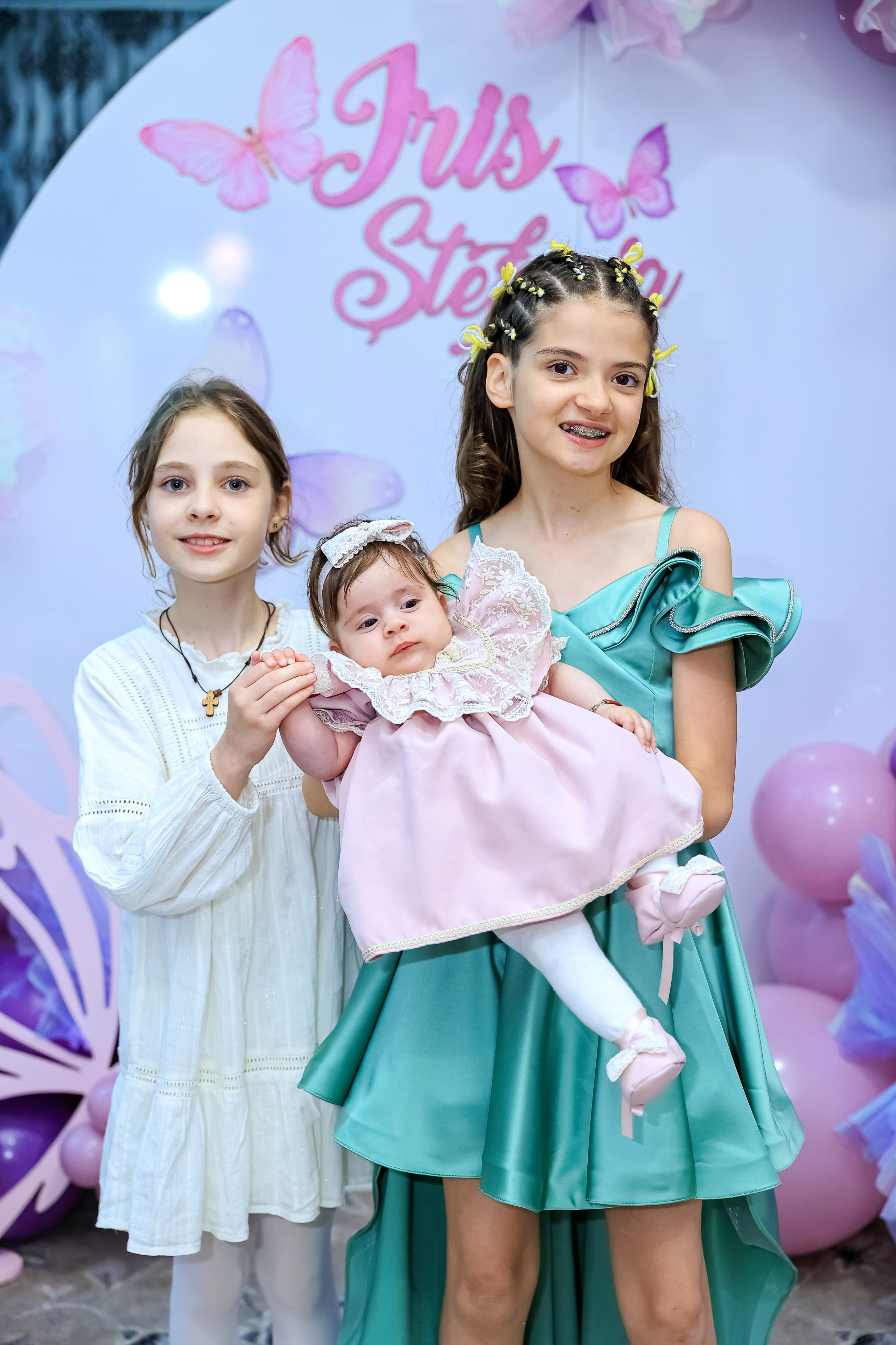 Iris Stefania. Moments By Gub