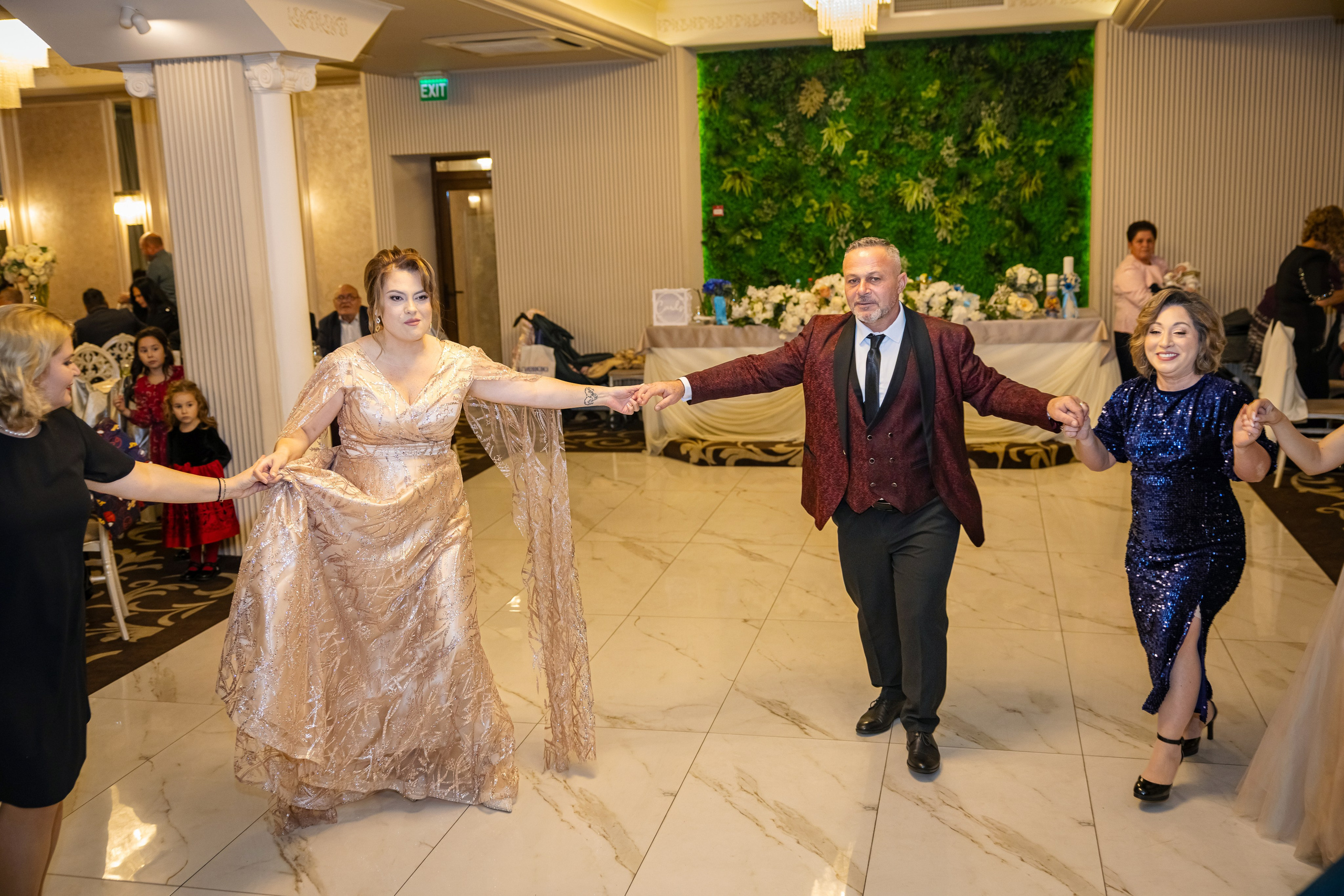 Andrei Sebastian. Moments By Gub