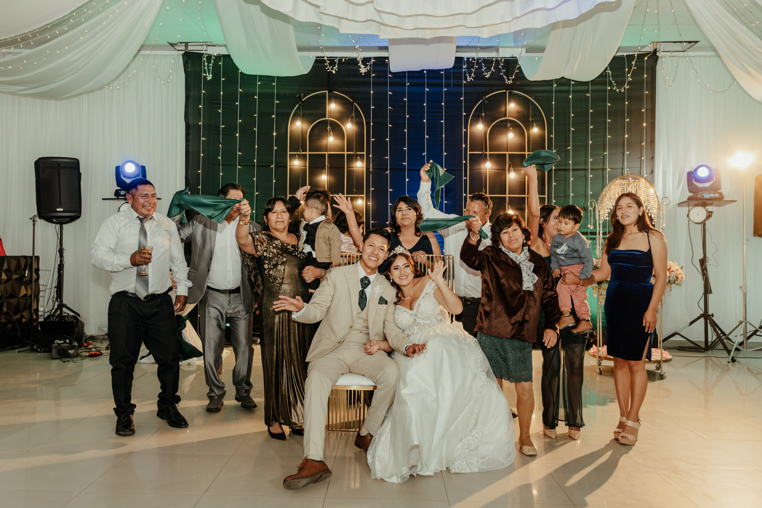 ANGIE + MANUEL BODA RELIGIOSA. Studio KVTA | Fotografía y Video de Bodas en Arequipa