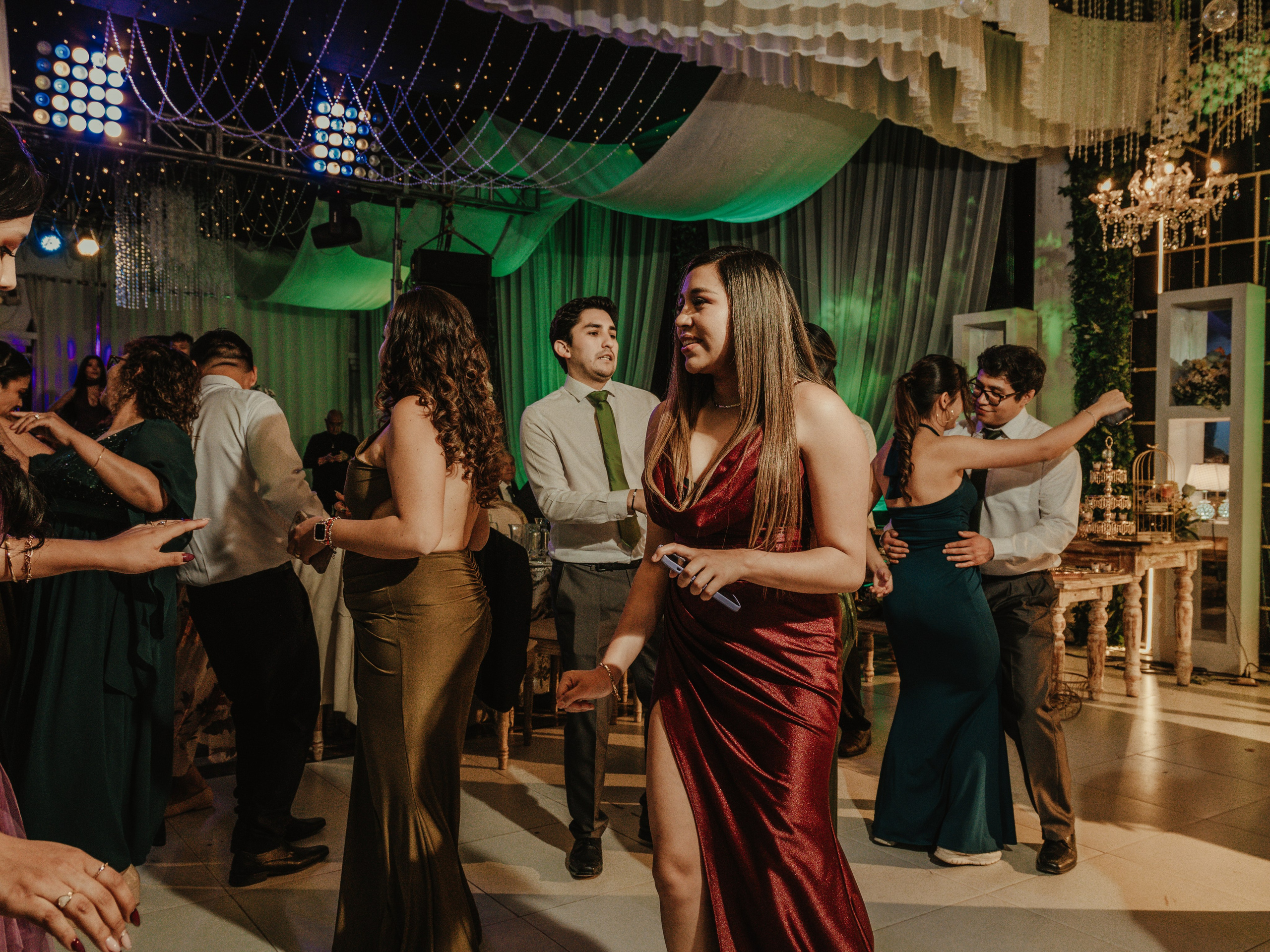 CARLA Y MARIO BODA RELIGIOSA. Studio KVTA | Fotografía y Video de Bodas en Arequipa