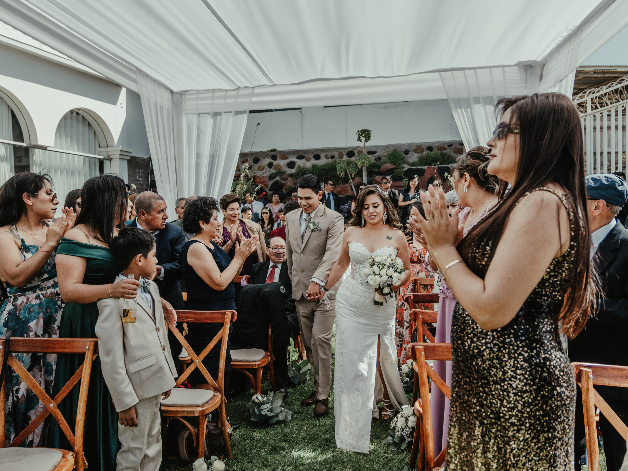 CARLA Y MARIO BODA RELIGIOSA. Studio KVTA | Fotografía y Video de Bodas en Arequipa