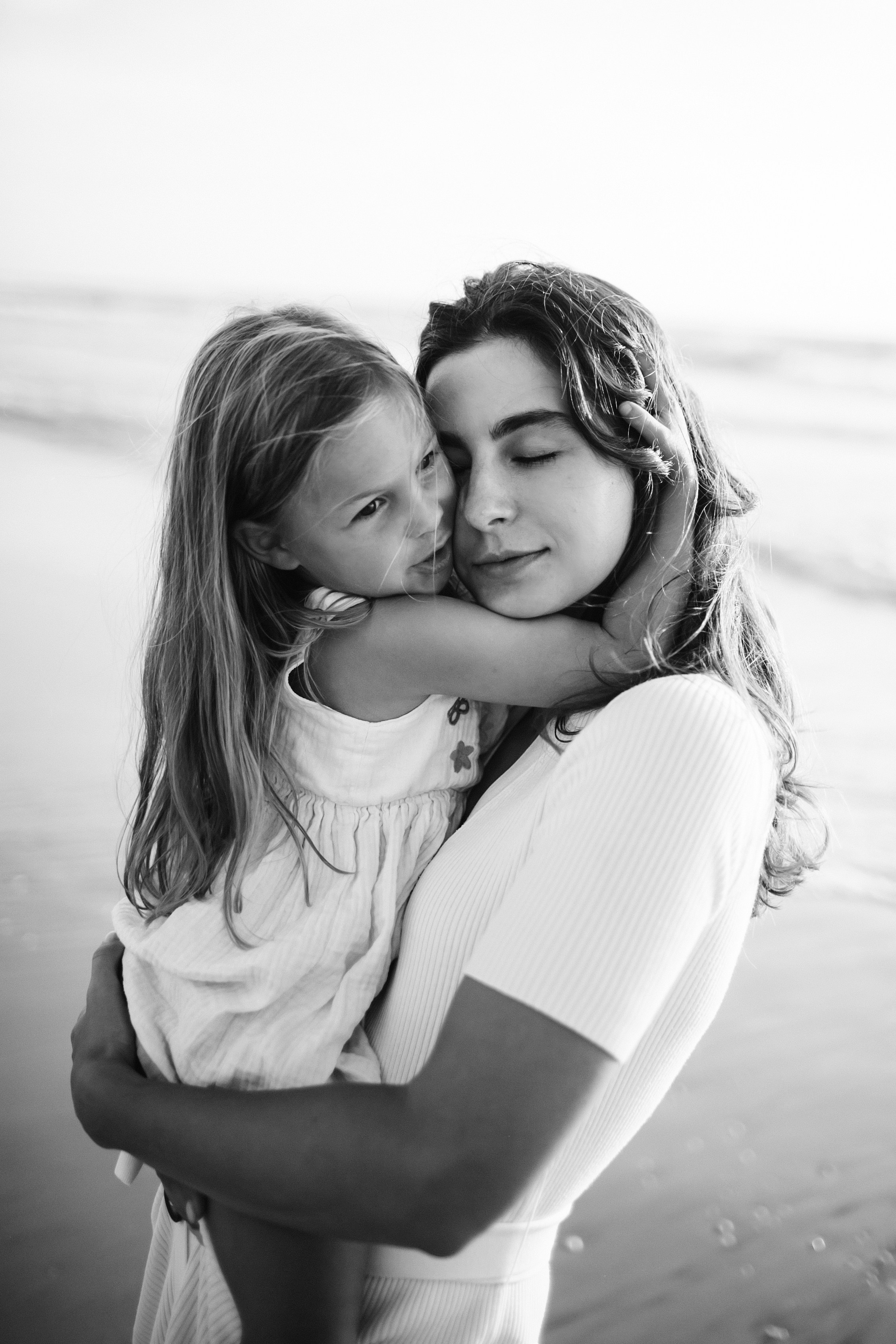 Bat Yam beach. Family photographer in Israel