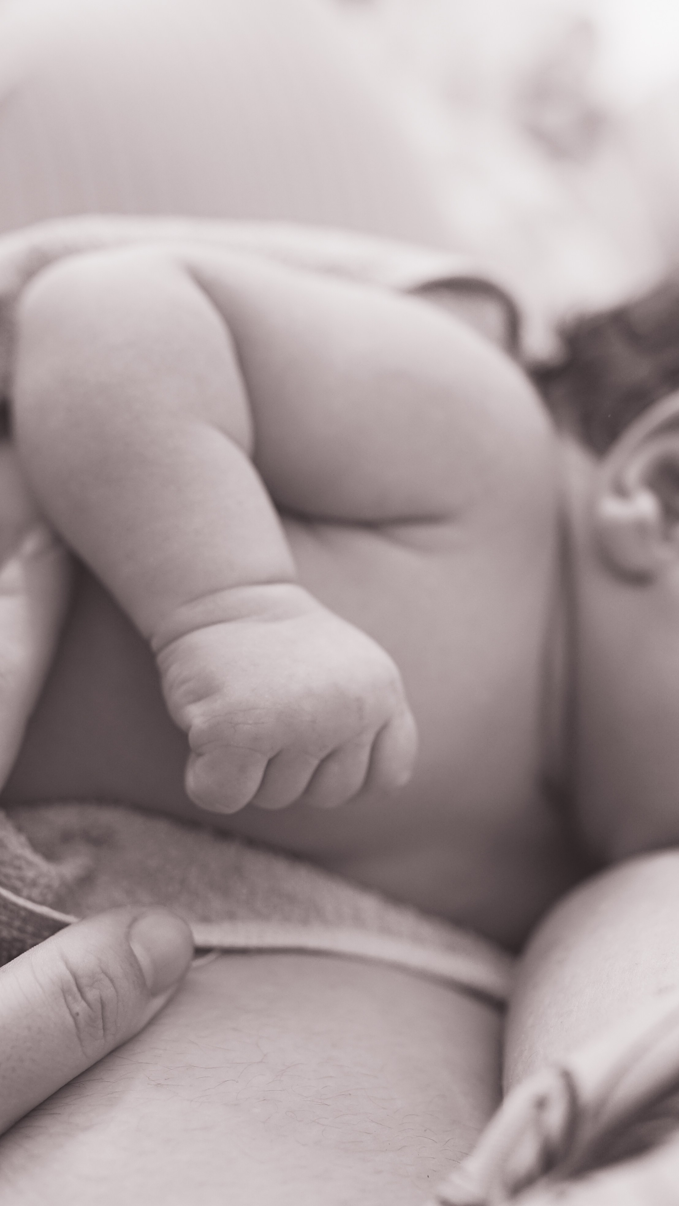 Mother Earth: Proiect de Fotografie Maternitate | Mădălina Beda. Madalina Beda- Artist vizual, fotograf, doula la nastere, consultant babywearing Brasov si in toata tara