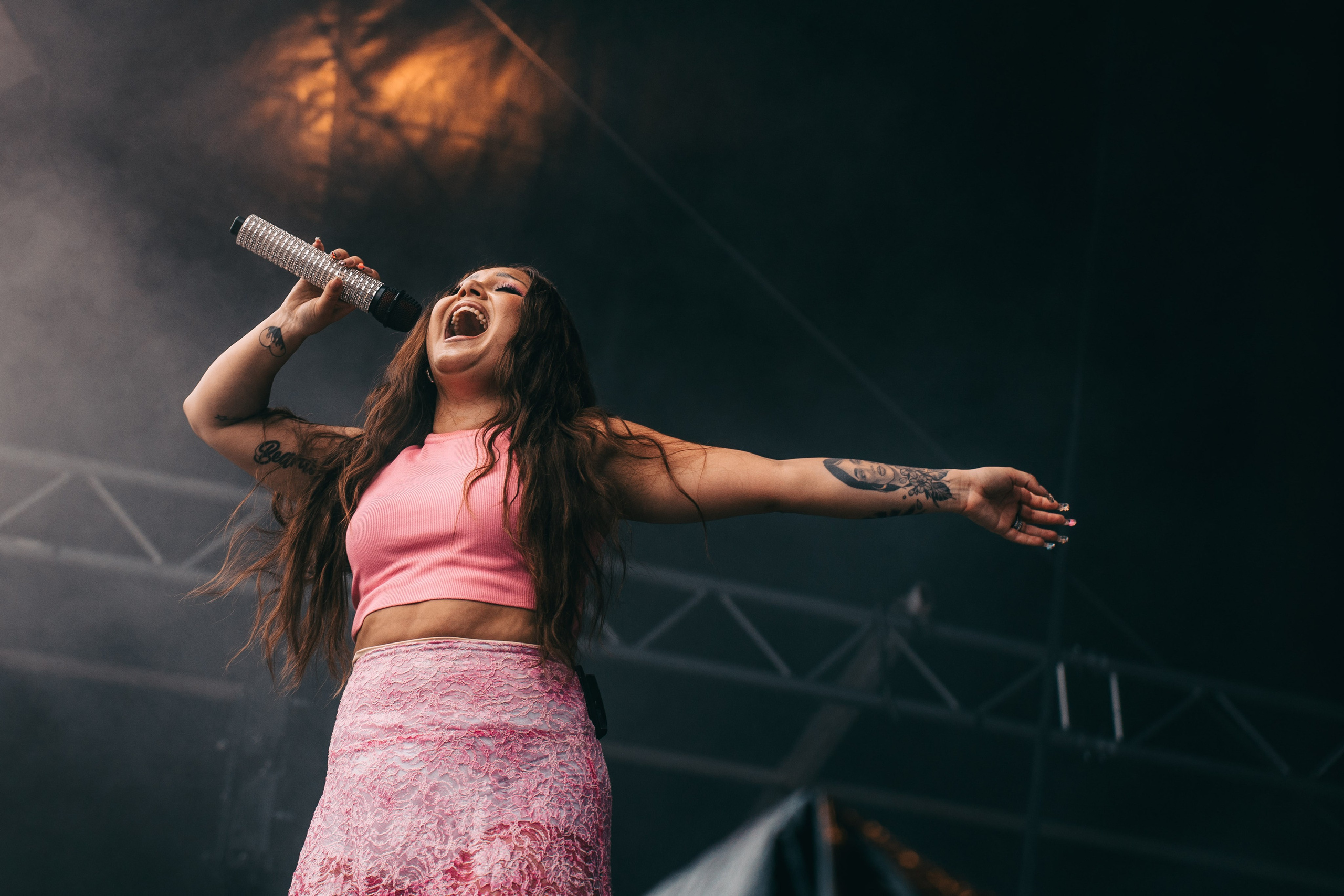 Festarit. VEKE MEDIA