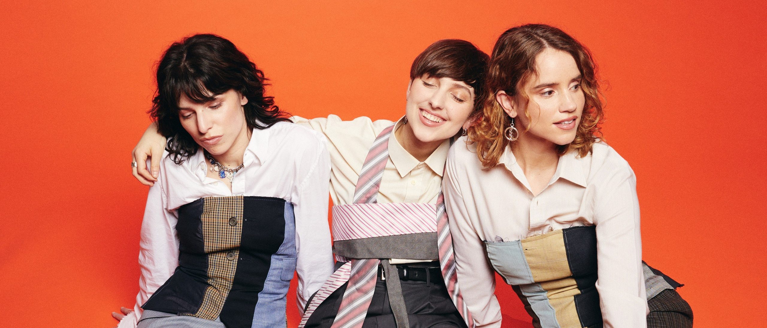 The Crab Apples Interview: Indie Pop, Un volantazo & Music Industry Realities | FOTKAI