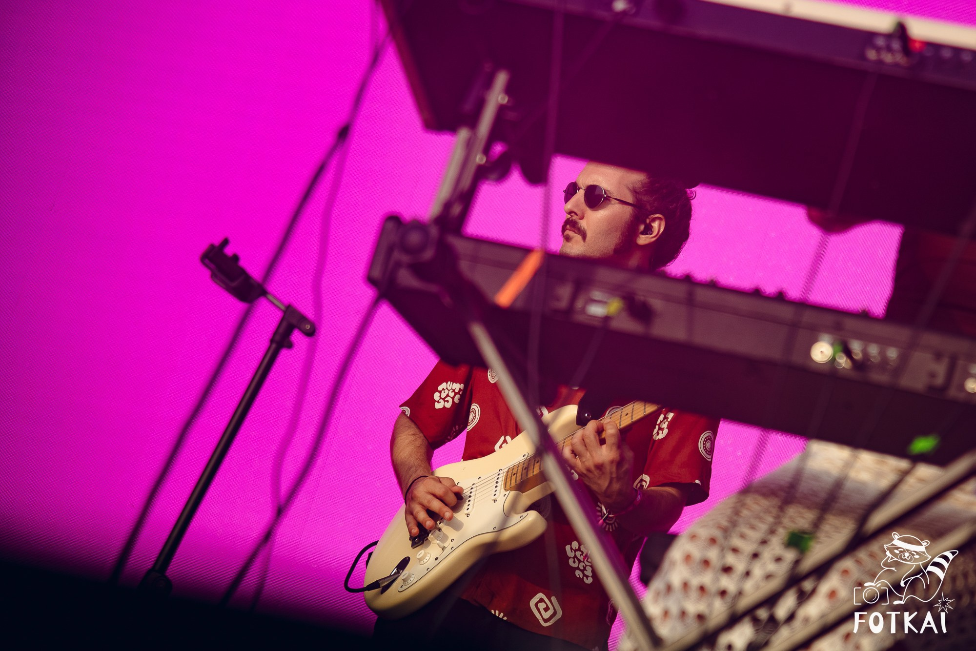 Low Festival 2026 — Full Concert Photo Report from the Opening Night in Torrevieja | FOTKAI