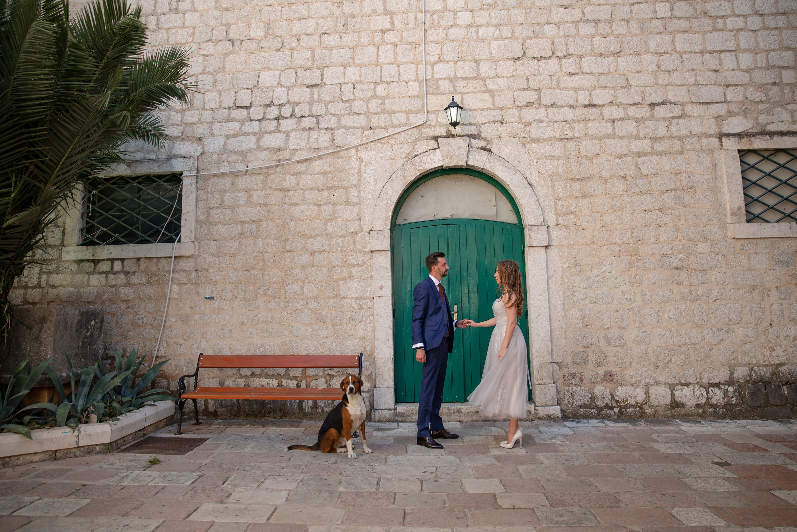 Свадебная фотосессия в Черногории - прогулка по старому городу Котор