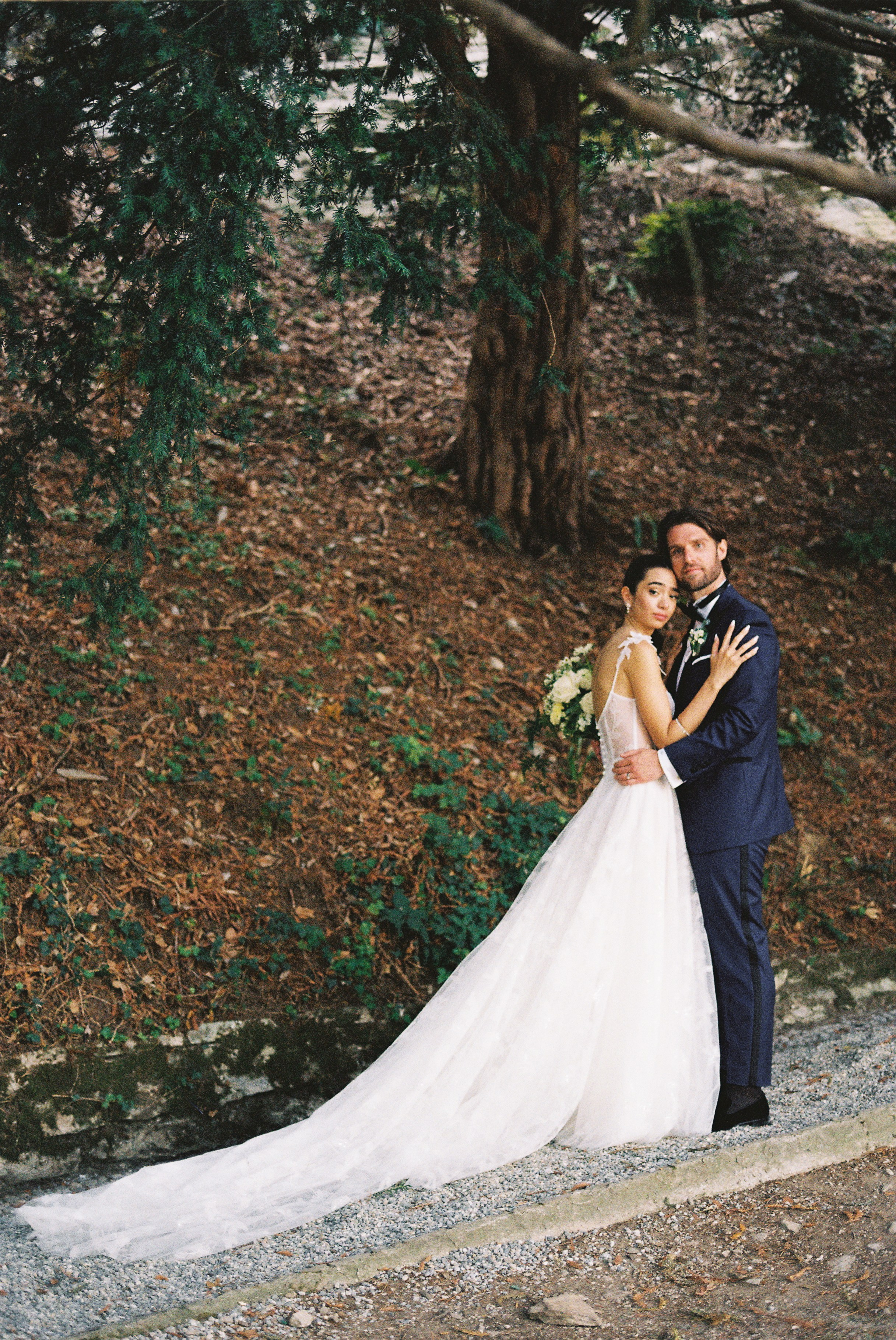 Analog film photos of Como Lake Wedding. Wedding photographer Como Lake, Italy