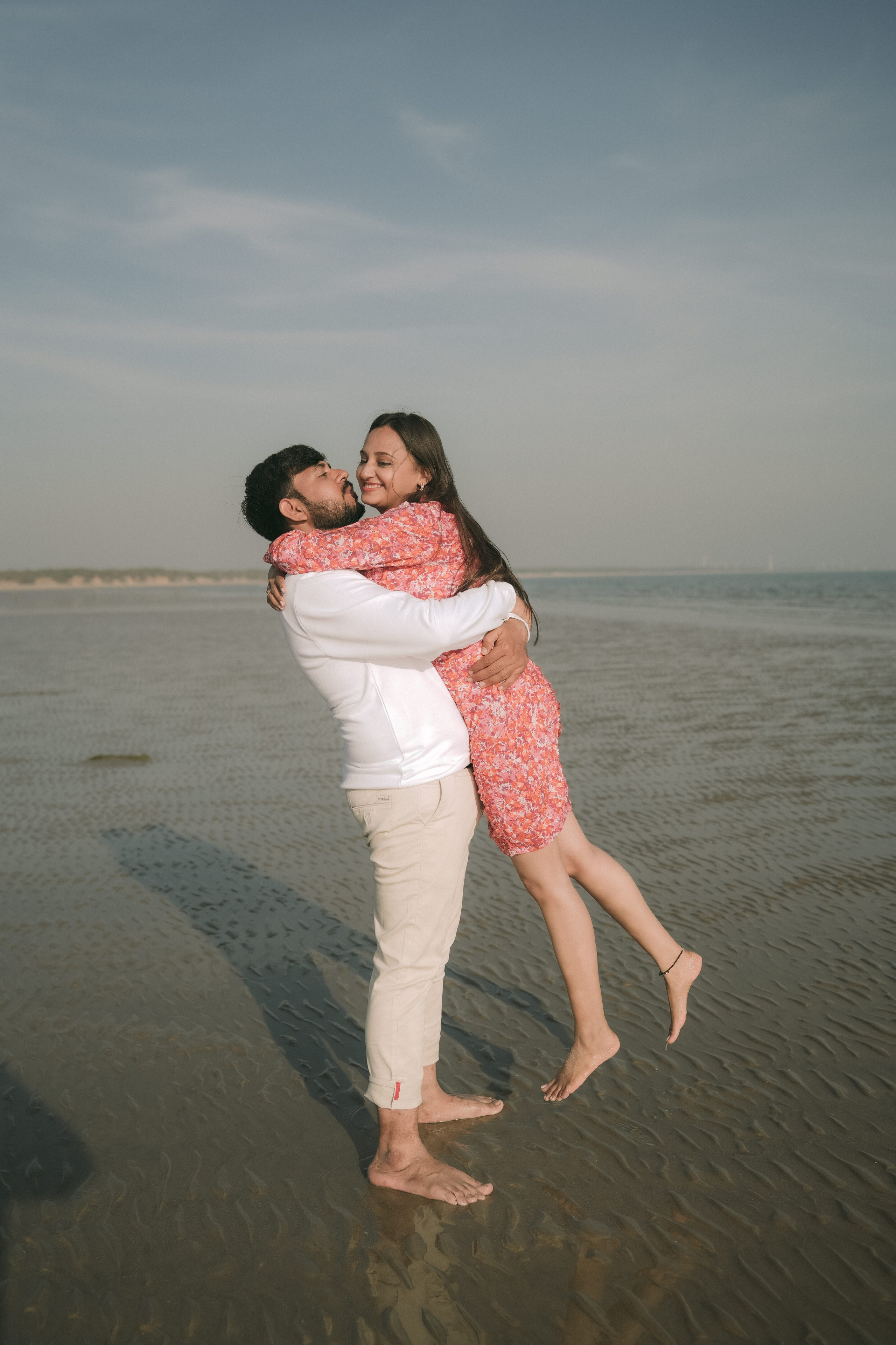 COUPLE SESSIONS. Love Emotions Weddings