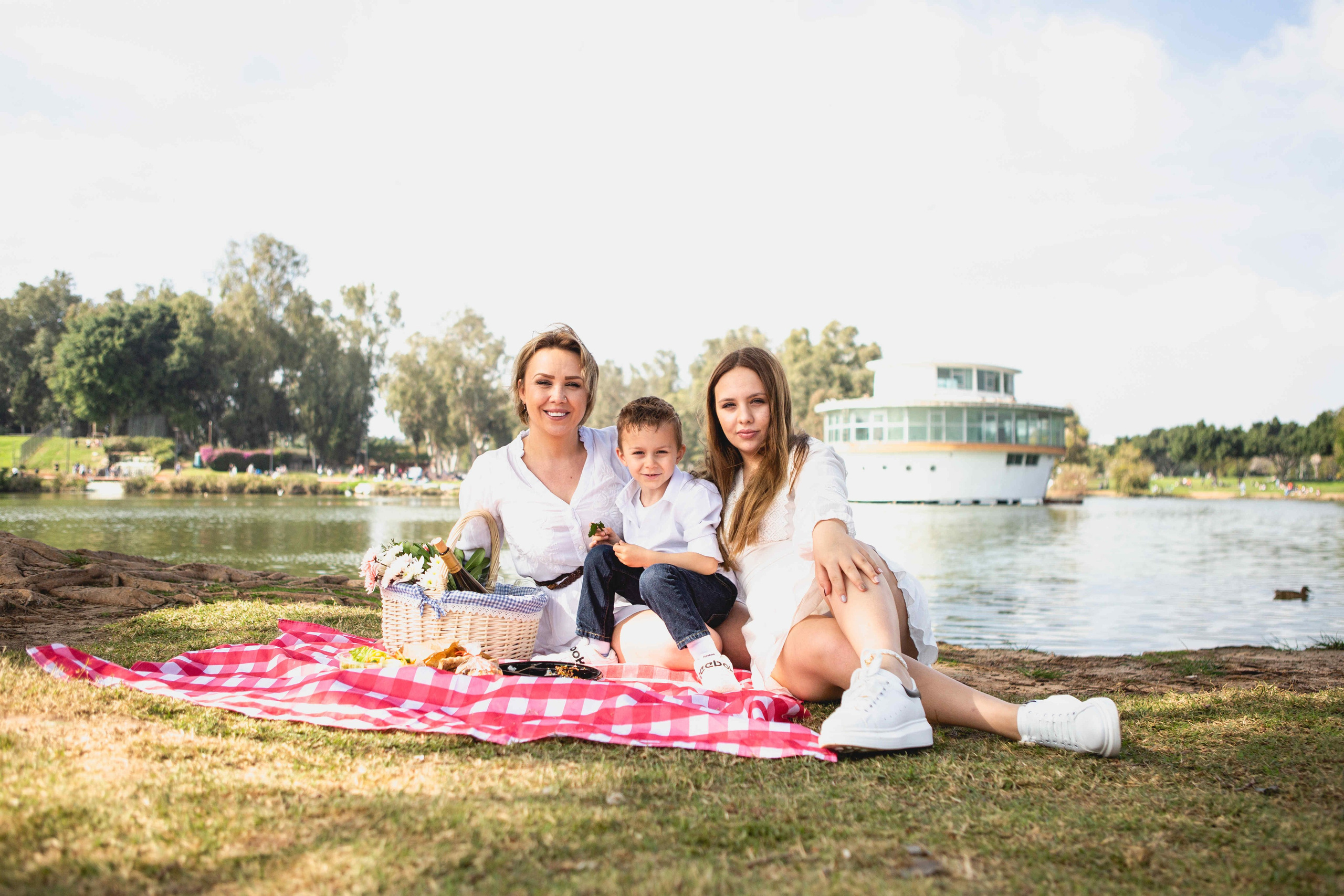 PARK LEOMI, RAMAT GAN. Https://shi-photo.com/