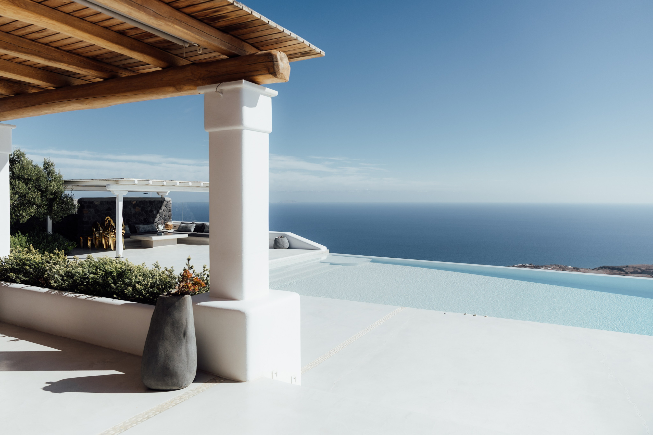 David & Serena. Santorini, GR. Timeless Wedding & Events Photography. Based in London, working across Europe