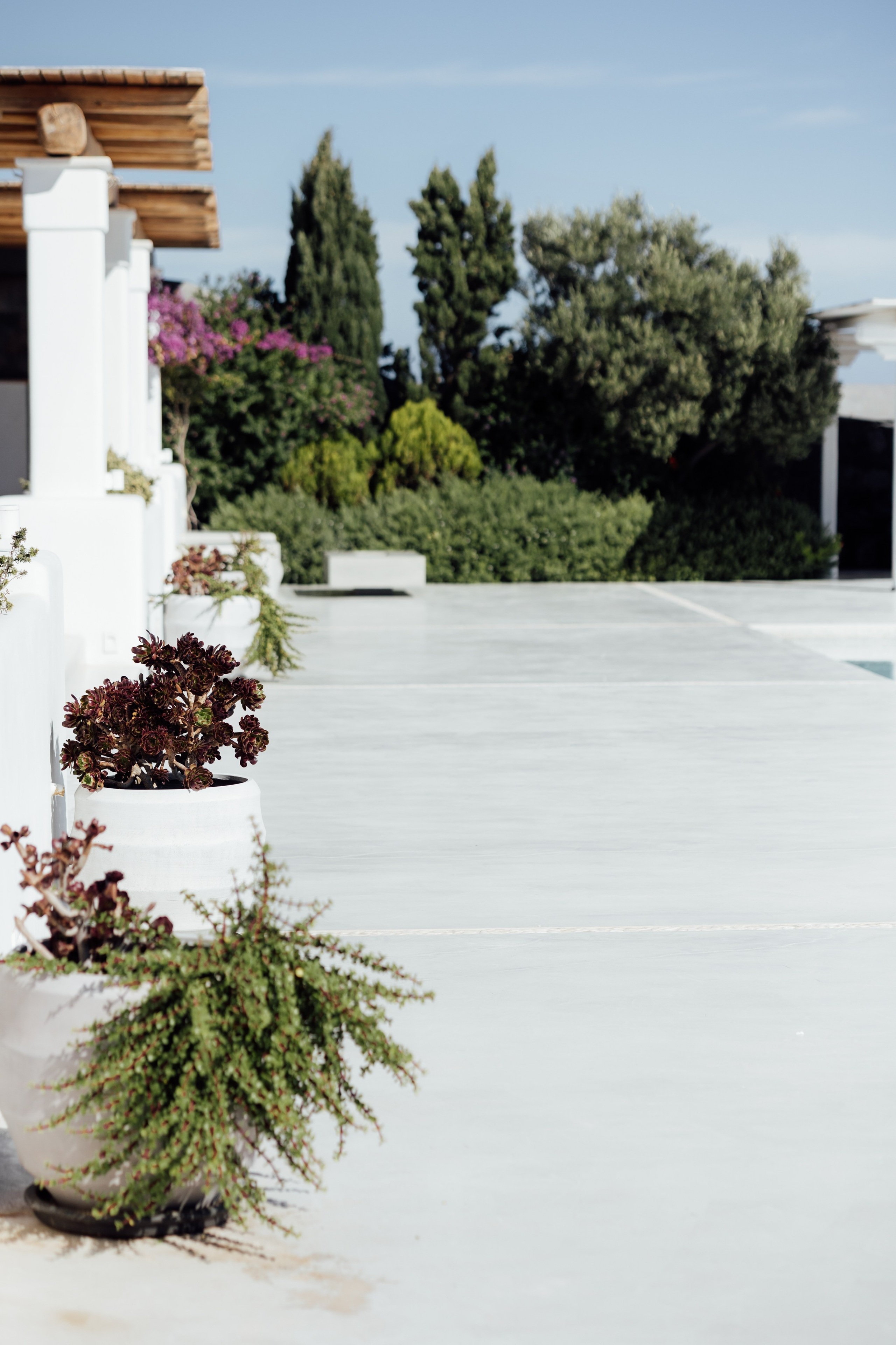 David & Serena. Santorini, GR. Timeless Wedding & Events Photography. Based in London, working across Europe