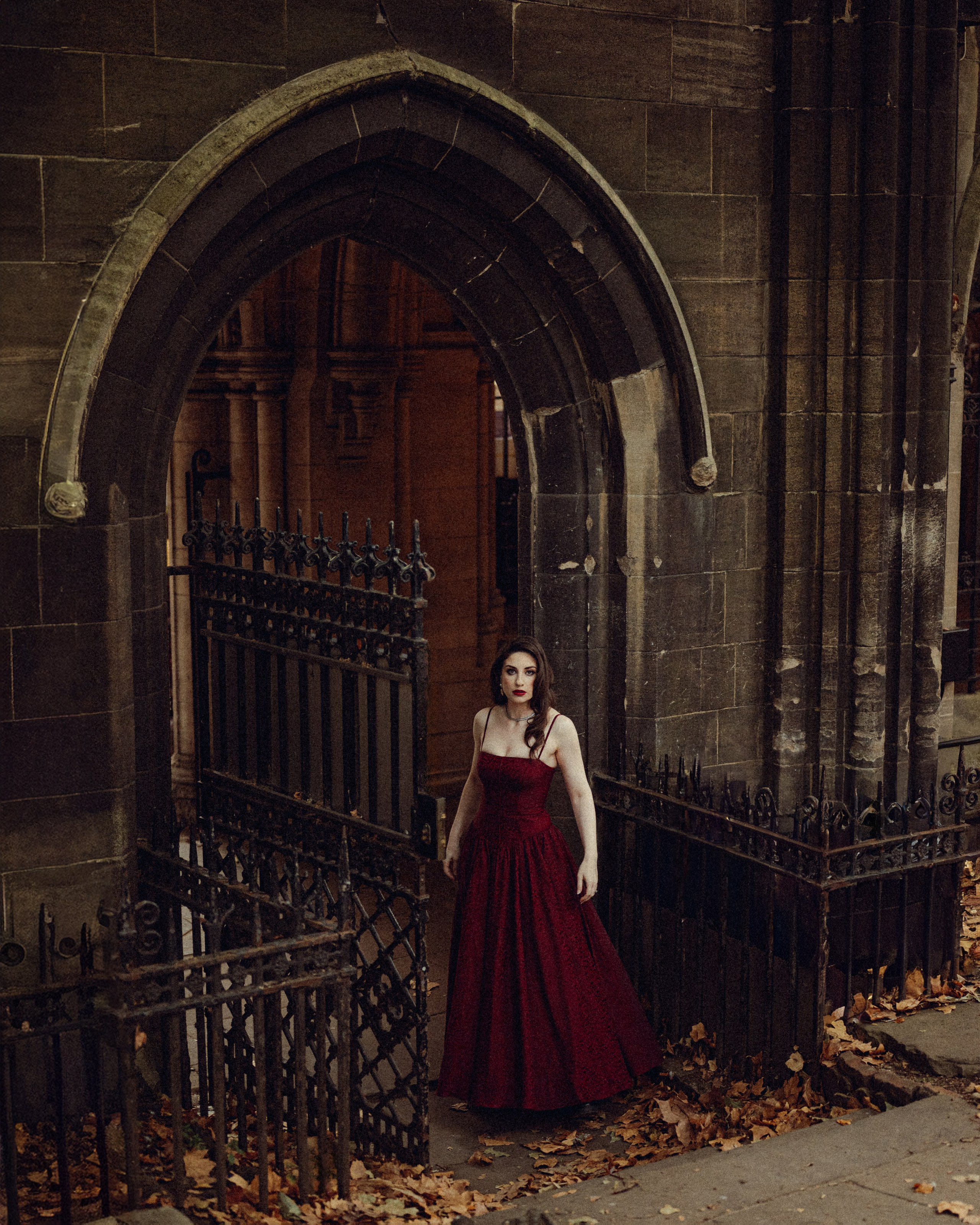 Autumn Vintage Photoshoot in London Kensington. Moth & Moss Photography