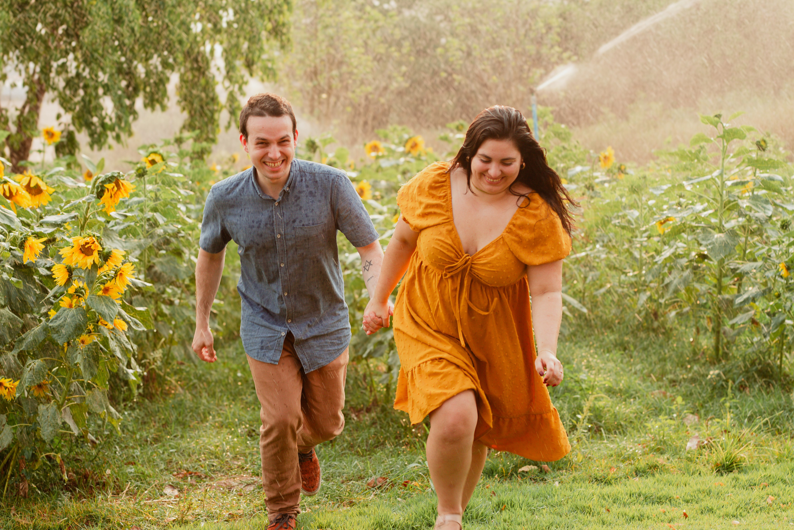 Pedido de Casamento e Pré-Wedding em Holambra | Joyce Maria Fotografia. Joyce Maria Fotografia | Fotógrafa em Holambra