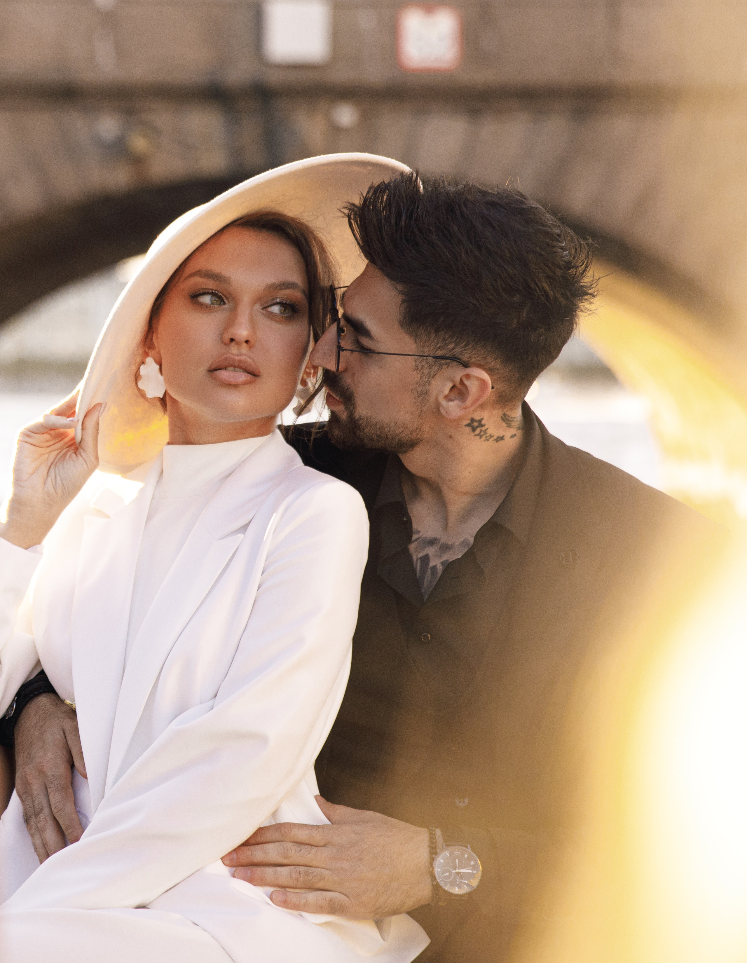 Dress Journal 1. WORLDWIDE PHOTOGRAPHER