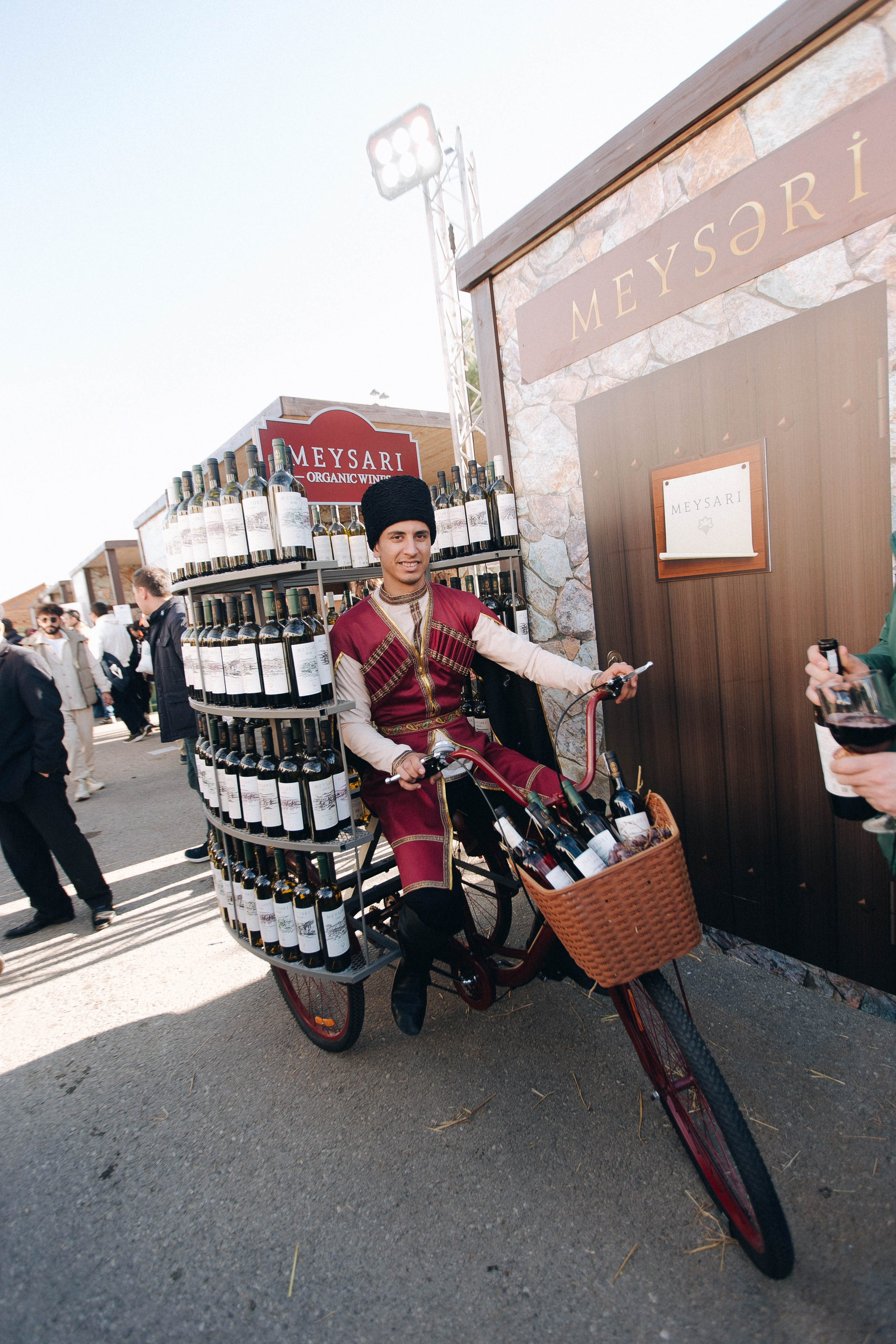 MEYSARI WINE FESTIVAL. Wedding&Event photographer Ismail Rzayev in Baku