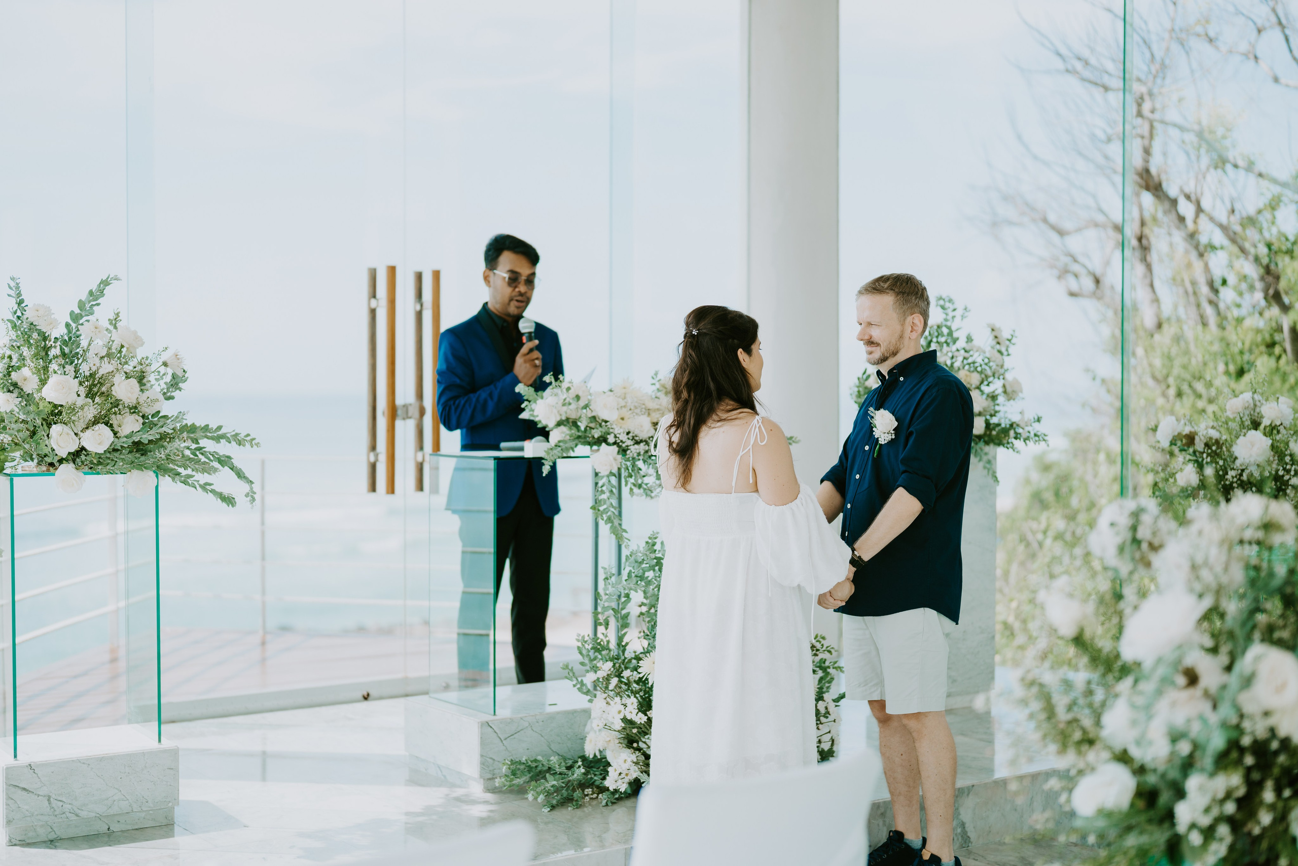 BOGLARKA & STEFFAN. Female Photographer in Bali