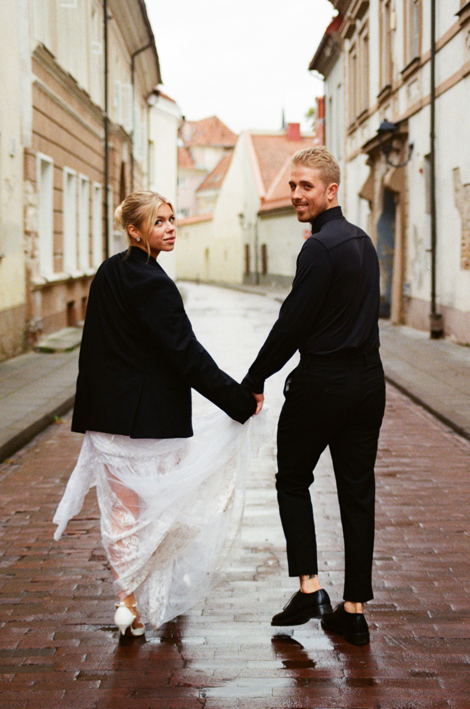 Evelina ir Karolis. Misevic Wedding — Jausminga ir Profesionali Vestuvių Fotografija