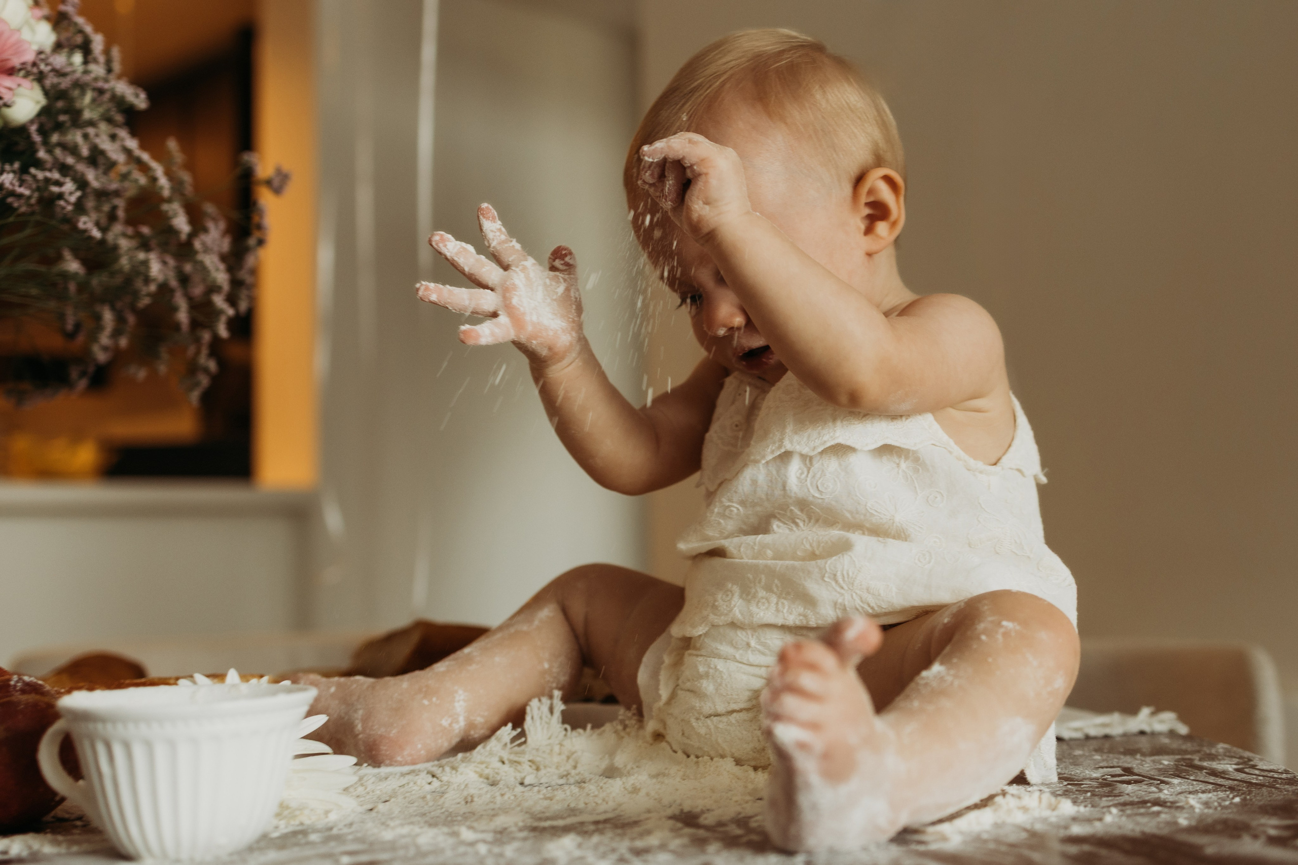 Home full of love. Birth, Family, Newborn photographer in Dubai| Eliza Baitikova