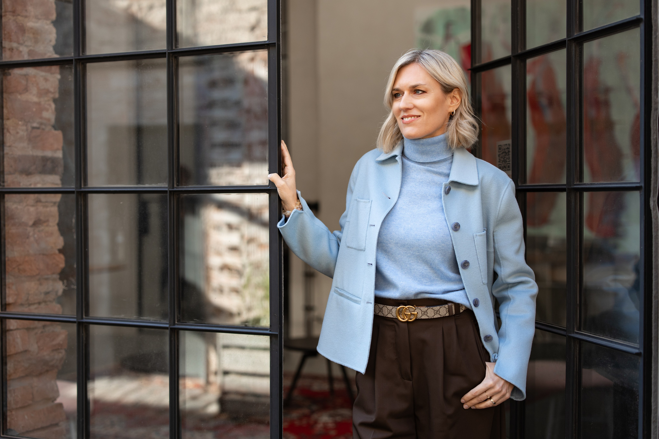 Portrétní fotografka Praha. Dana Lišková — Empathetic Photographer | Introspective Artist |Neurodivergent Coach | Founder of Artepy.cz