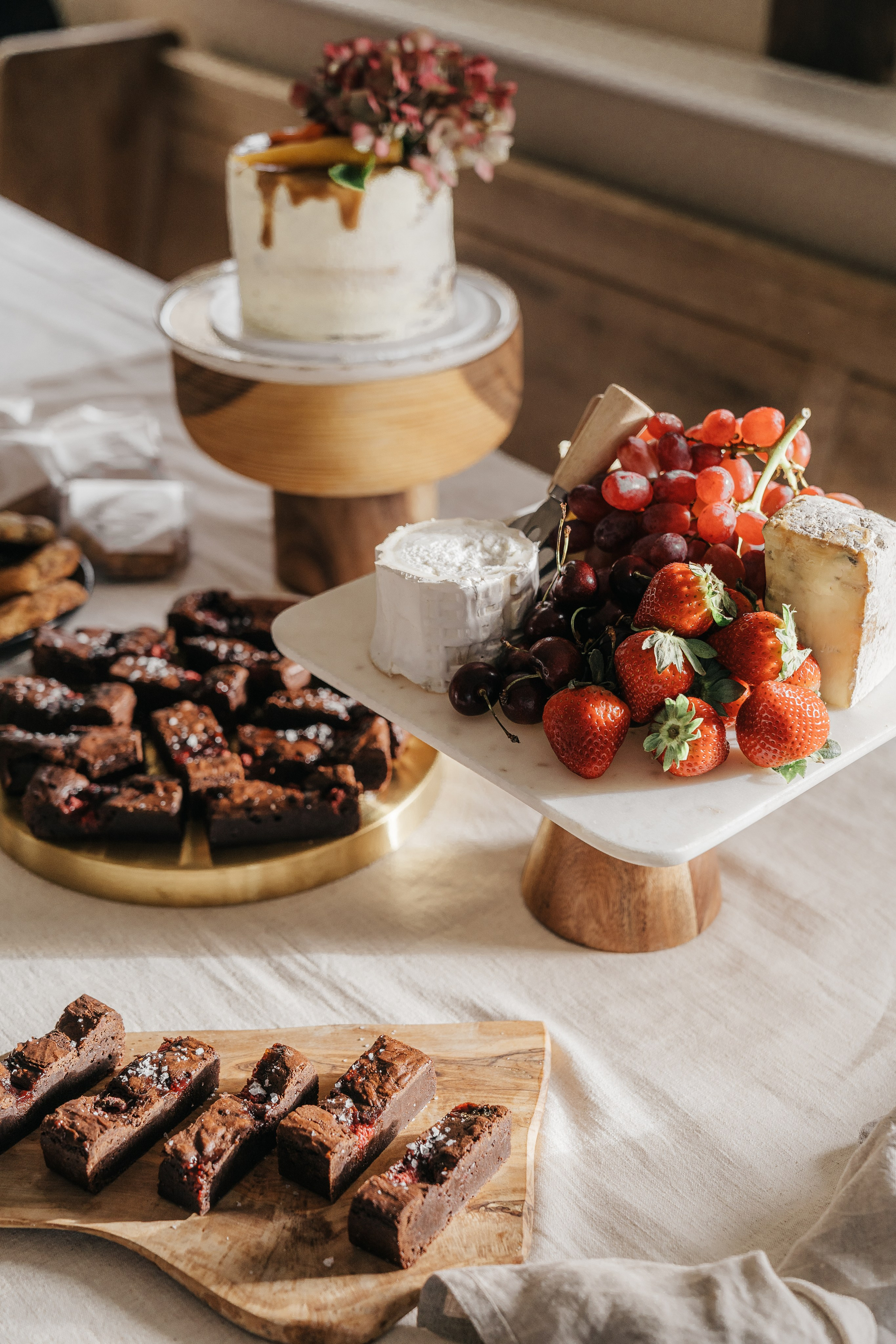 Retreat in Northumberland Roses Bowler, food photography, cake and catering photography, women run businesses, sandwiches and salads photoshoot 