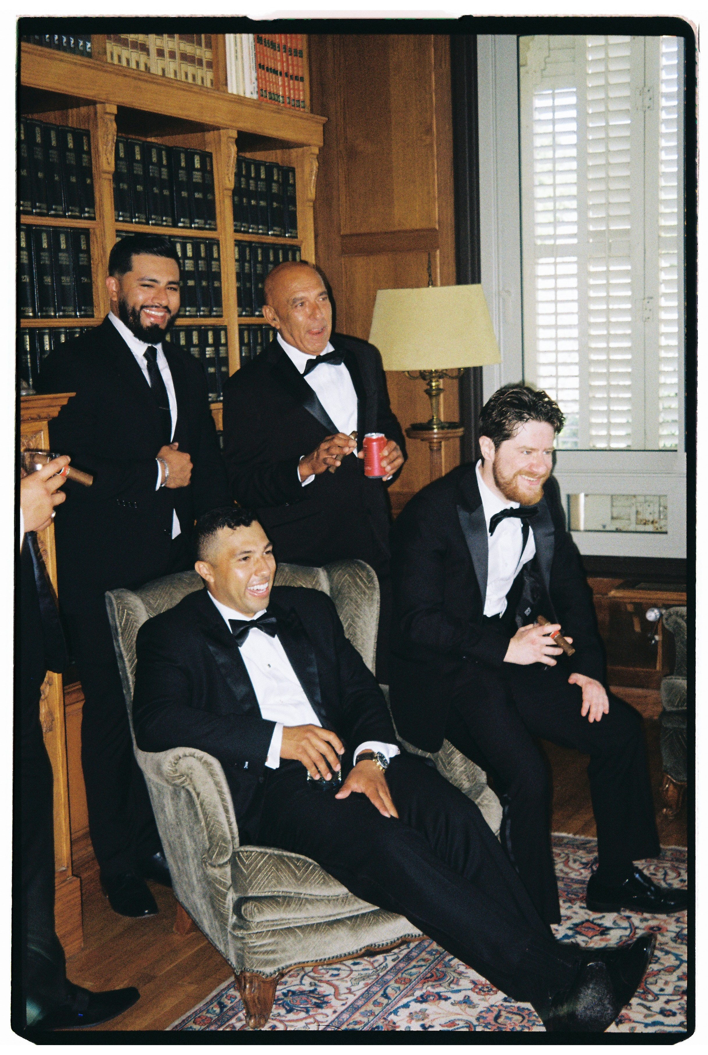 Hollis & Enrique. Villa Blanca. Paola wedding photographer / videographer in Barcelona