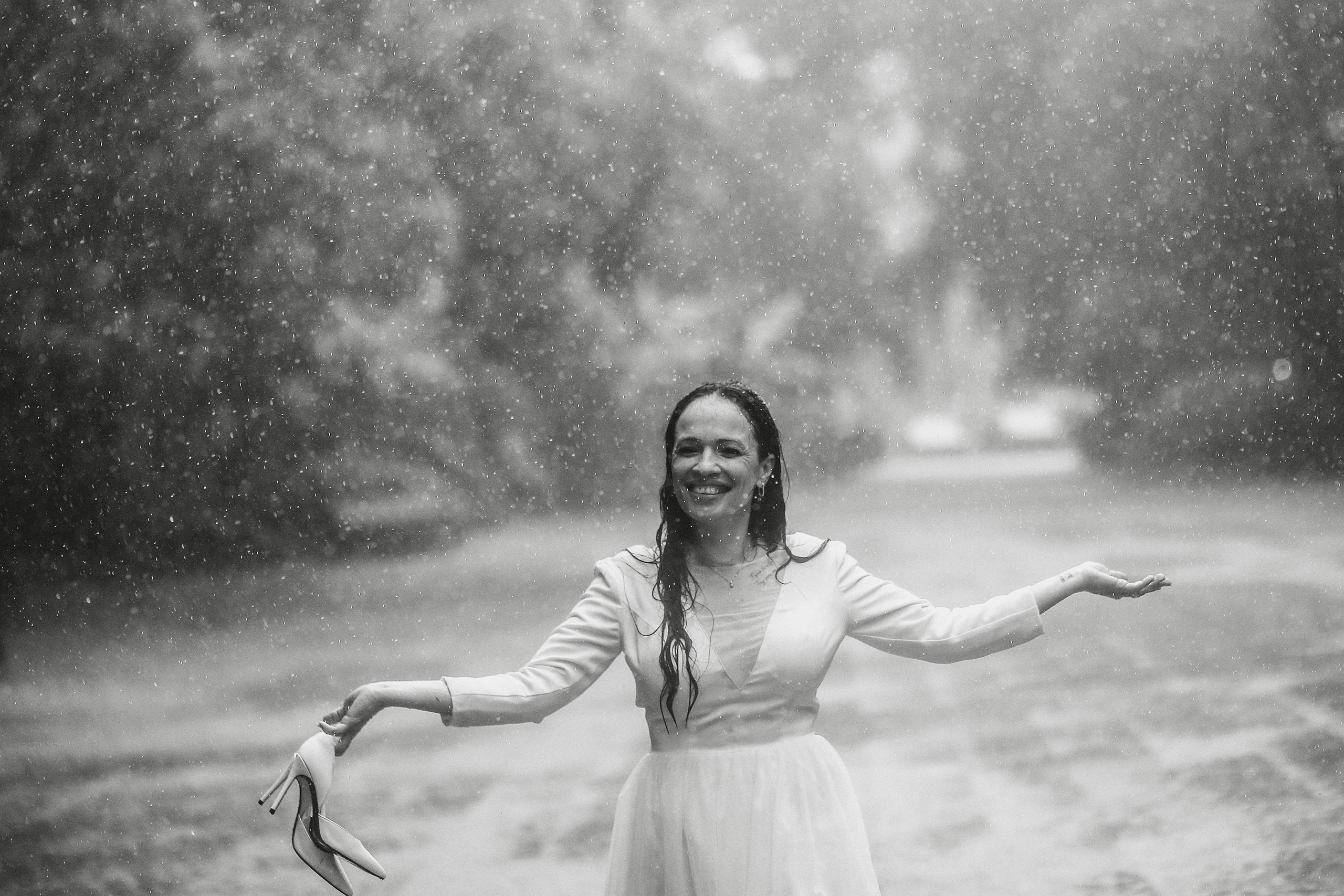 Under the rain. Свадебный, семейный и детский фотограф в Беларуси и за ее пределами