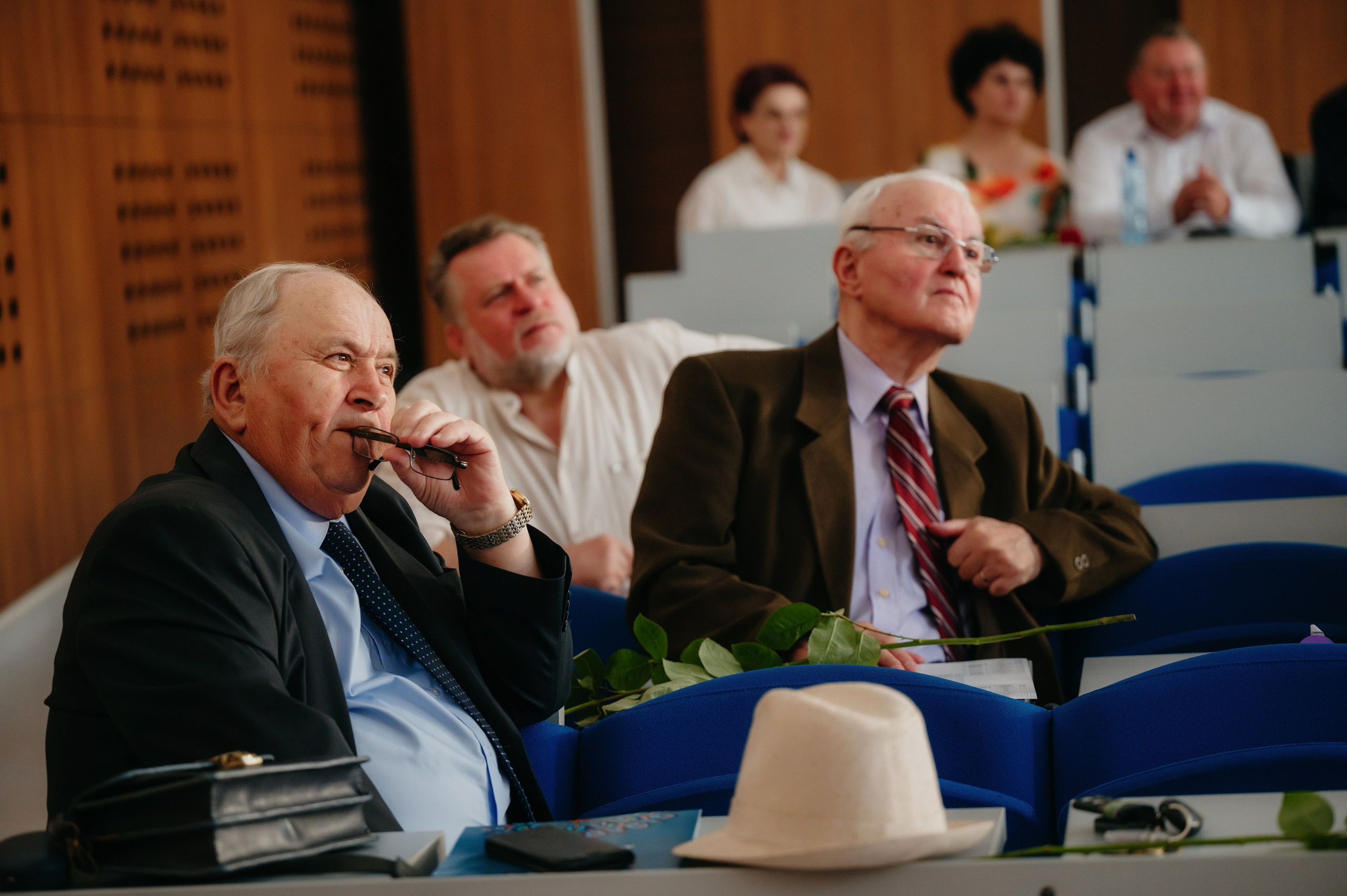 Medicina Veterinara — dupa 30 de ani…. Laurentiu Stefan StoryTeller