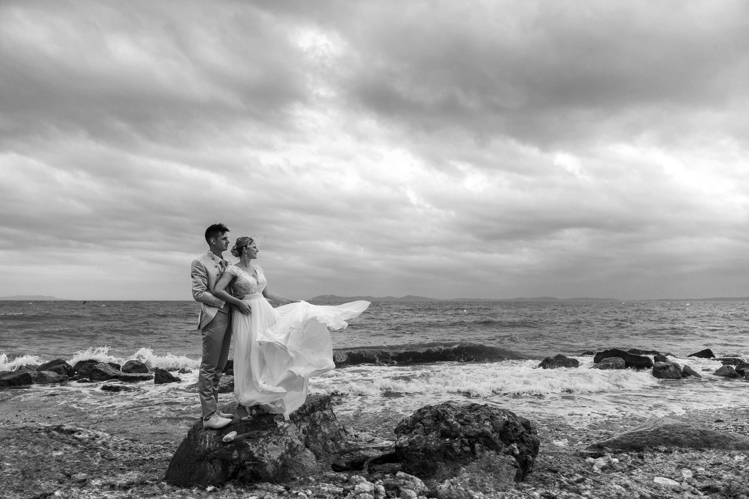 Mariage, wedding in France, Worldwide. Wedding-Family photographer, South of France–Paris, Valentina Acrement