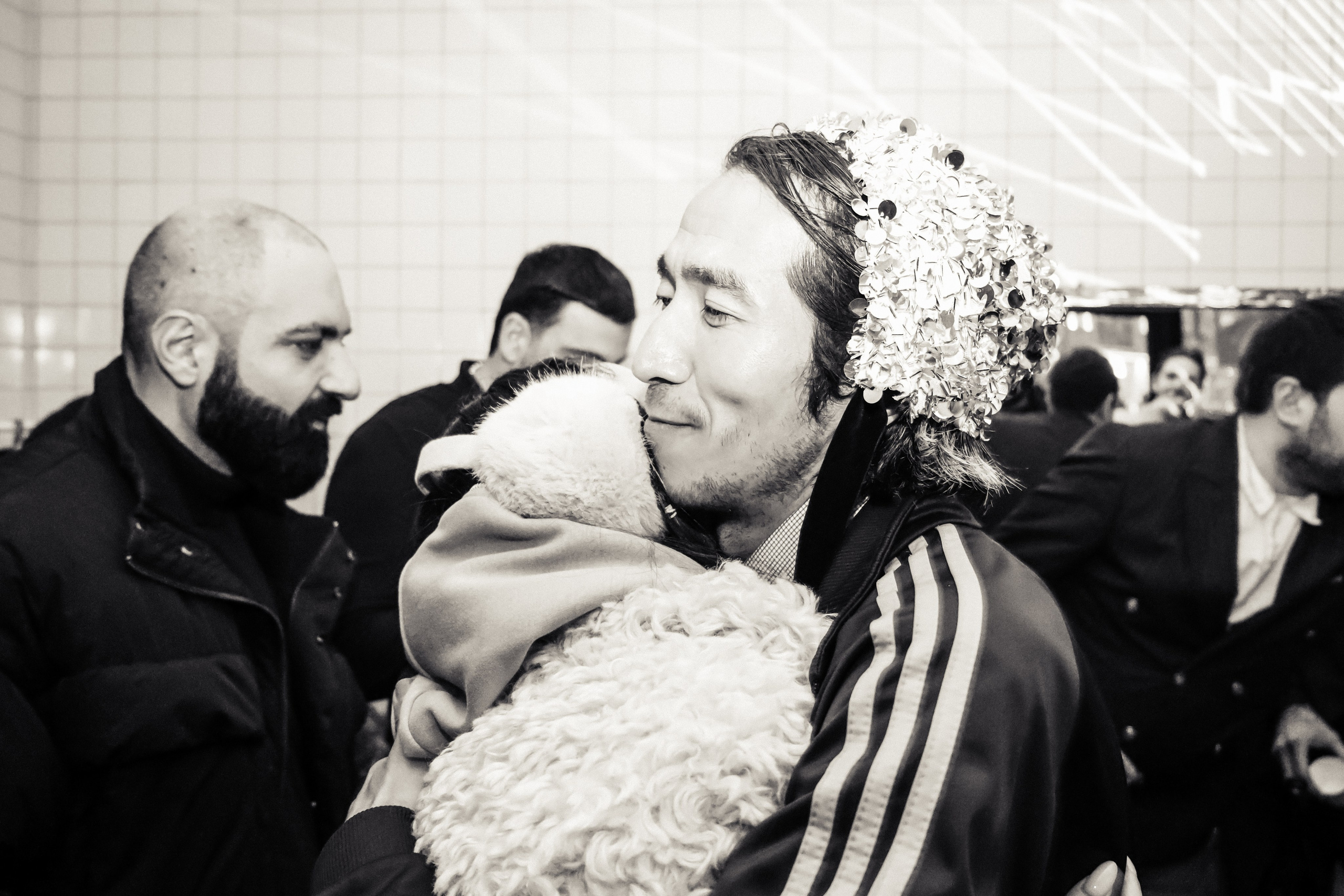 Event reportage (guin salon opening). Asmikiam