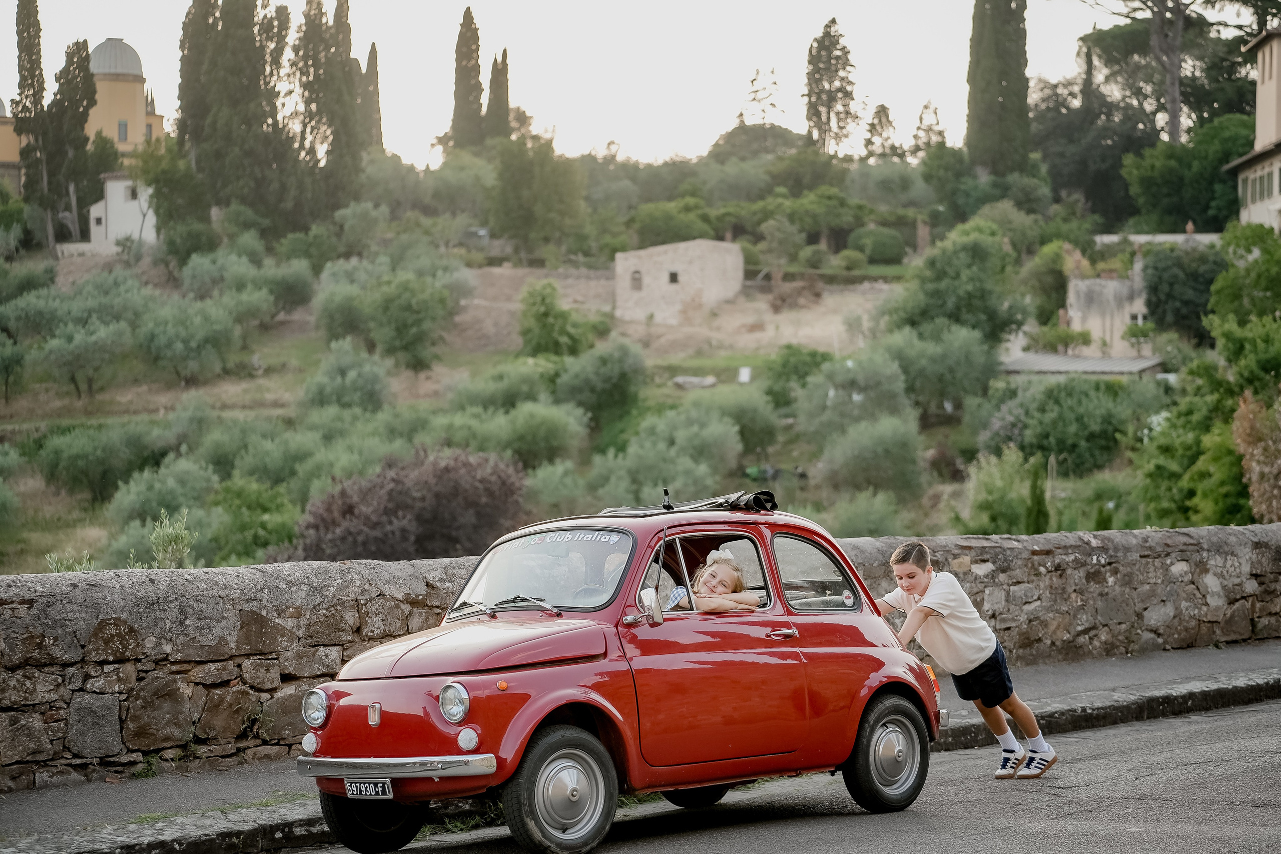 Mandy and Family. Wedding Photographer in Italy