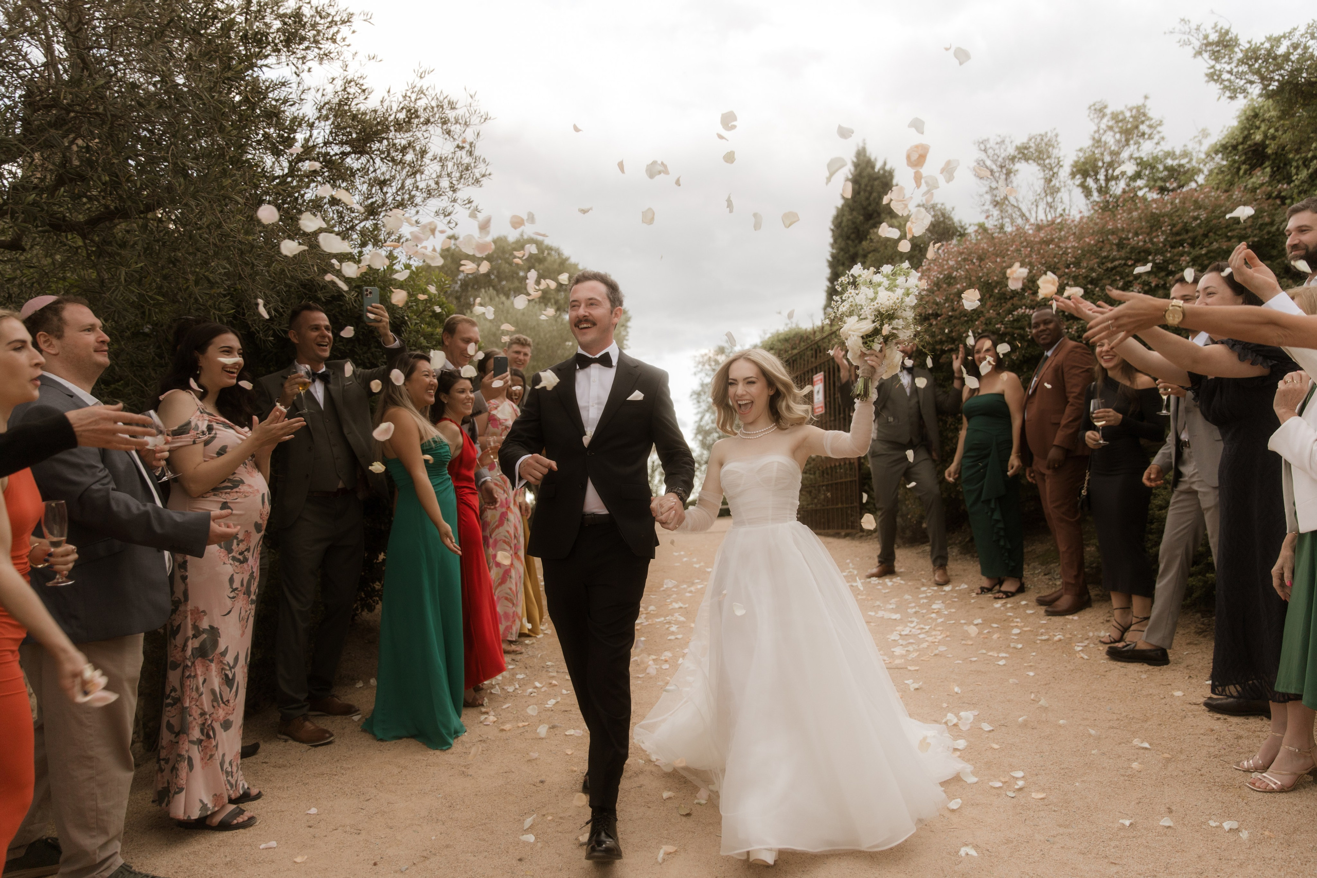 PJ & Yonna. Hotel Castell d’Emporda. Paola fotógrafo / videografo de bodas en Barcelona