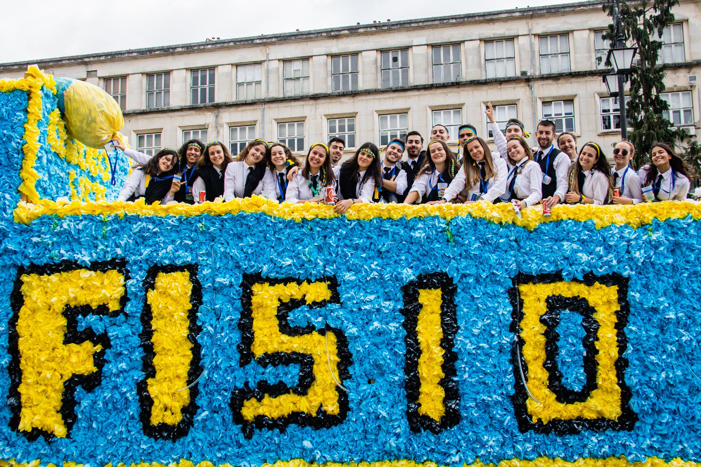 Student & Academic Photographer Coimbra | Queima das Fitas. Rafael Ferreira Photography