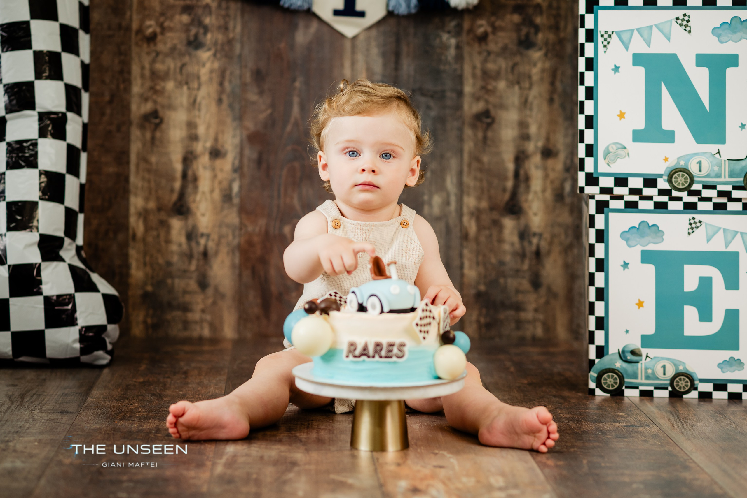 Smash the cake — Rares. The Unseen by Giani Maftei