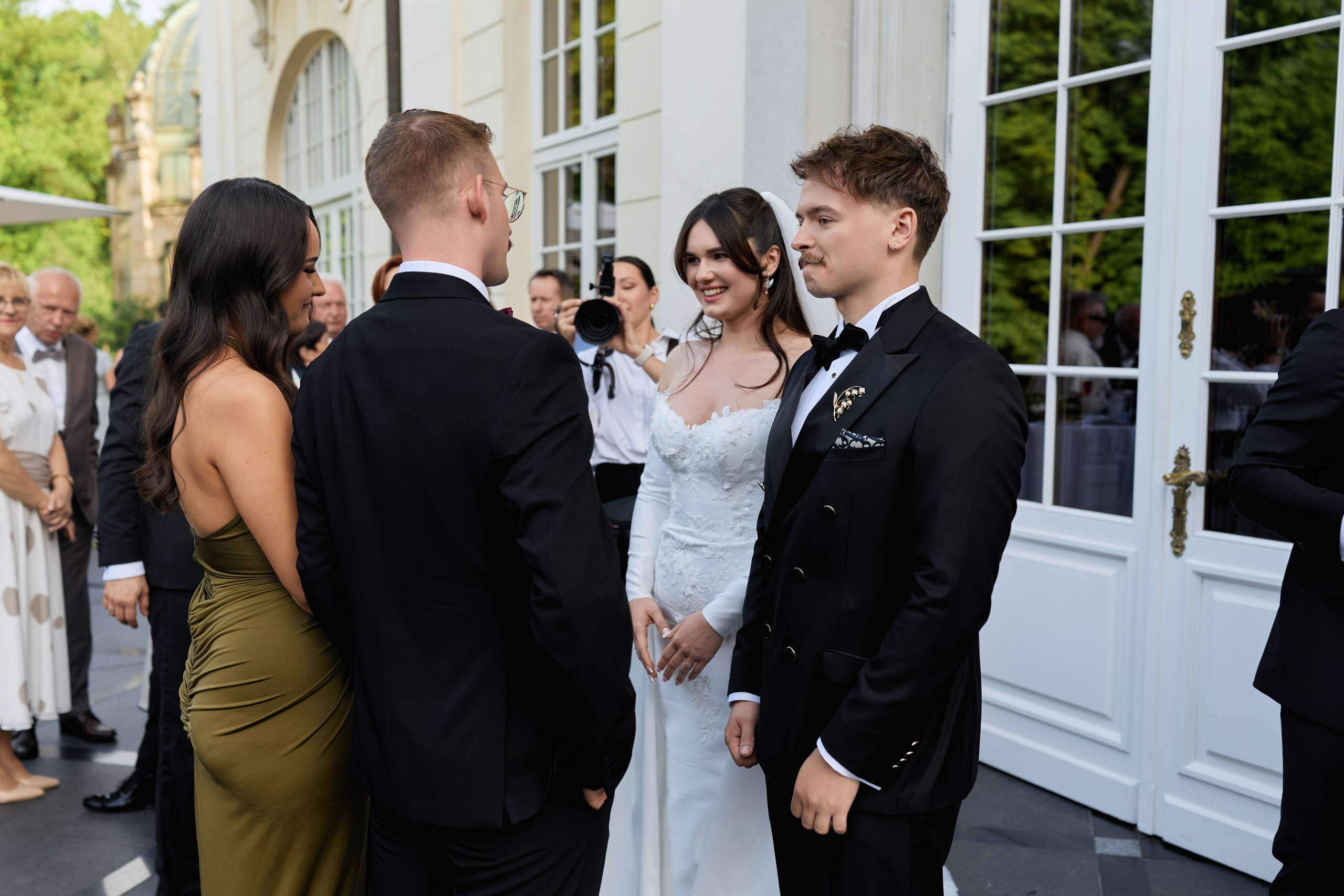 Wiktoria & Kacper. Pałac Goetz. Fotograf ślubny i rodzinny w Krakowie Yana Klymova