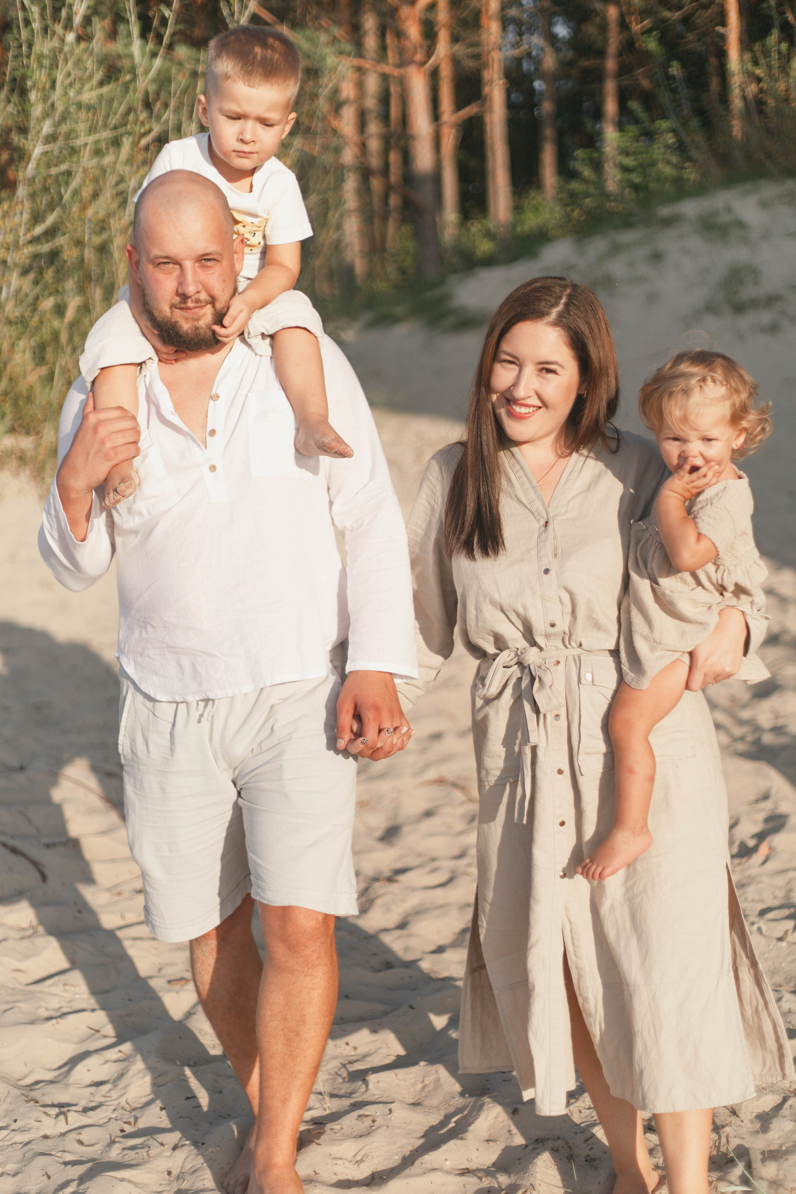 DIĀNAS ģimene. GALVENĀ