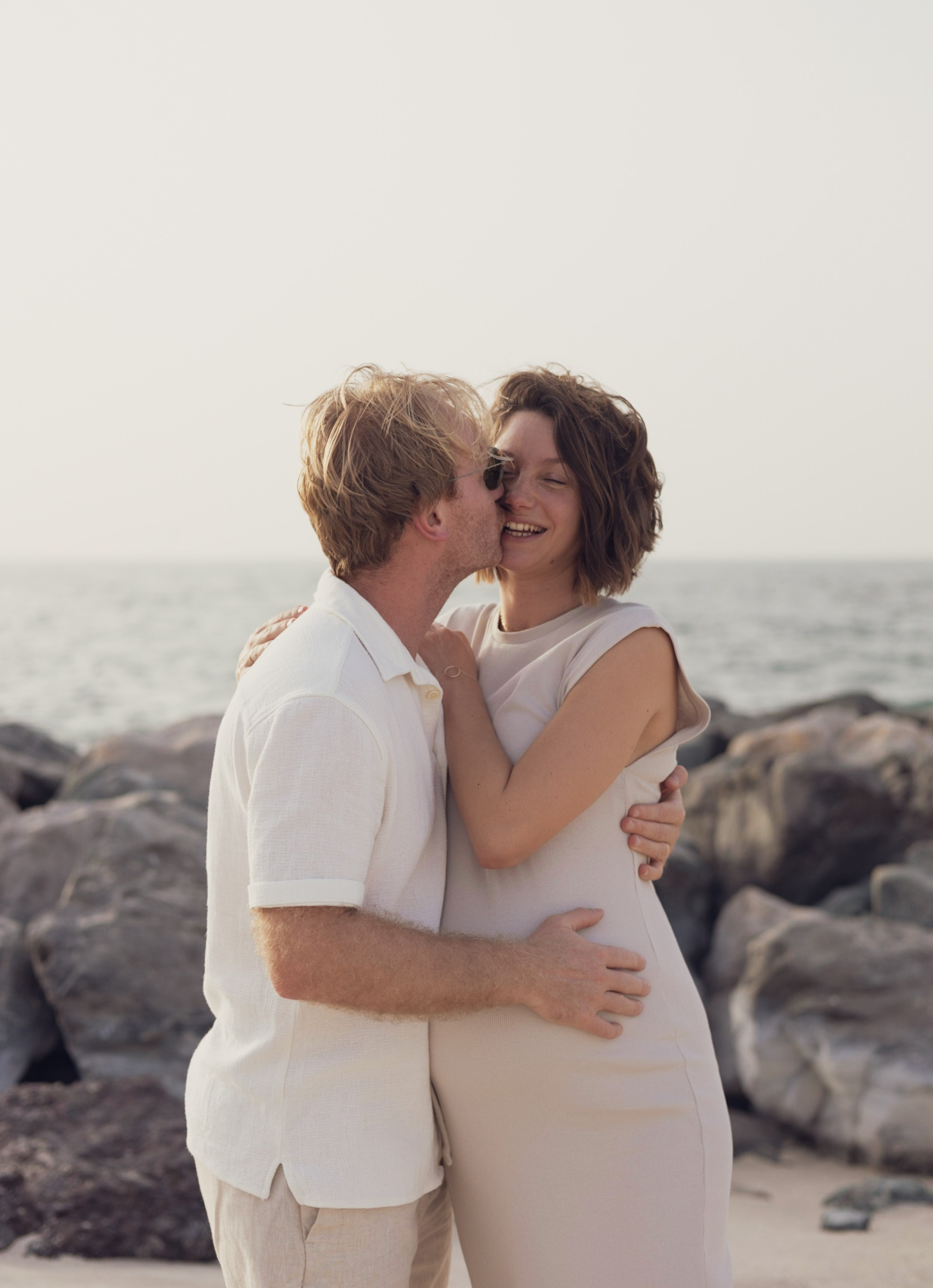 Maternity Session — Beach. Family Photographer in Dubai