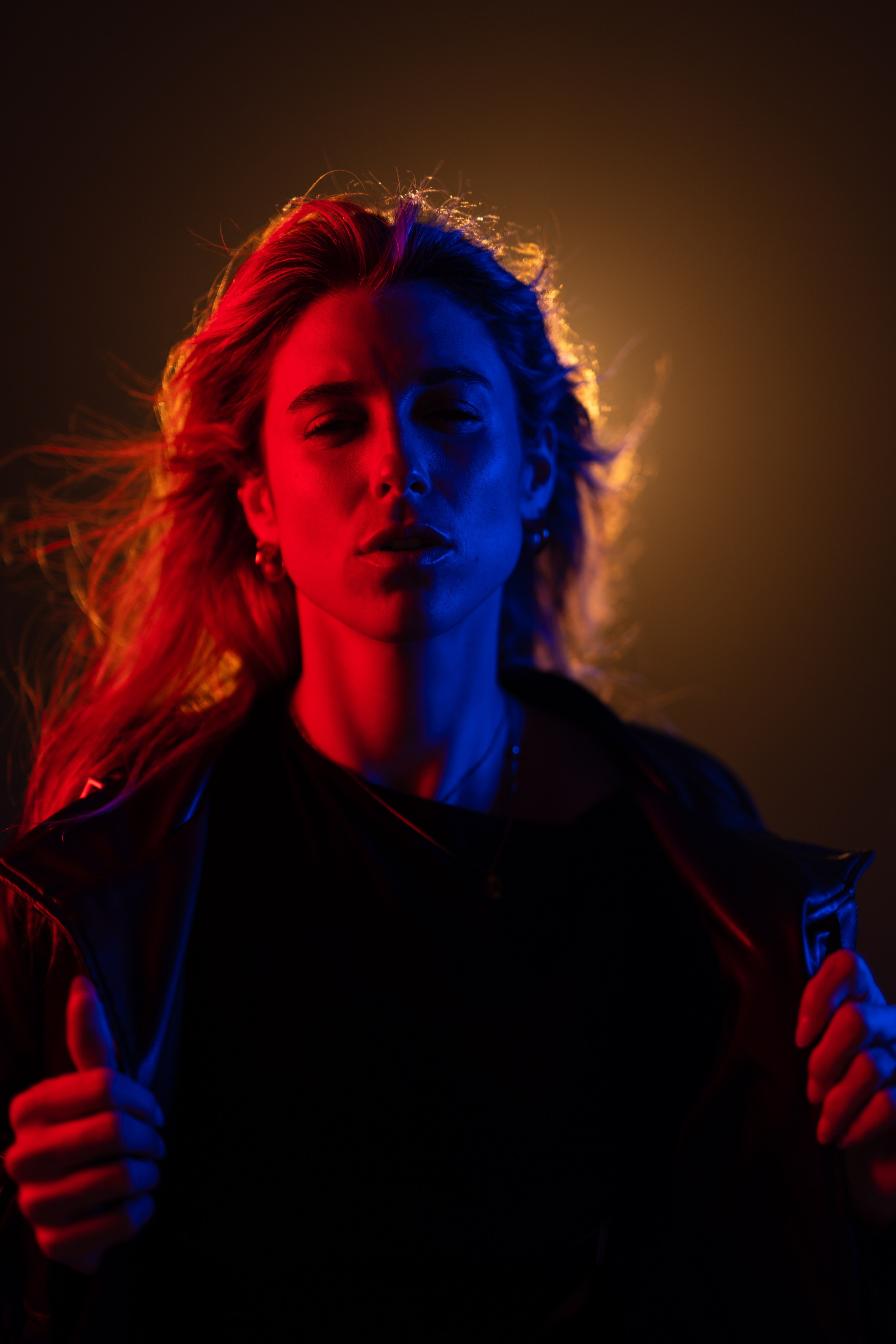 „Kölsch&Shoot“ in Cologne w/ Lisa (Set #6). URBANSTREETFILES.ART