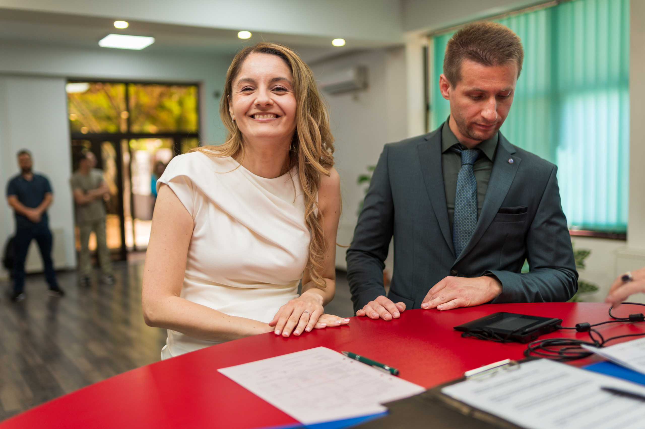 Cununia. Wedding photographer from Bucharest Eugen Elisei