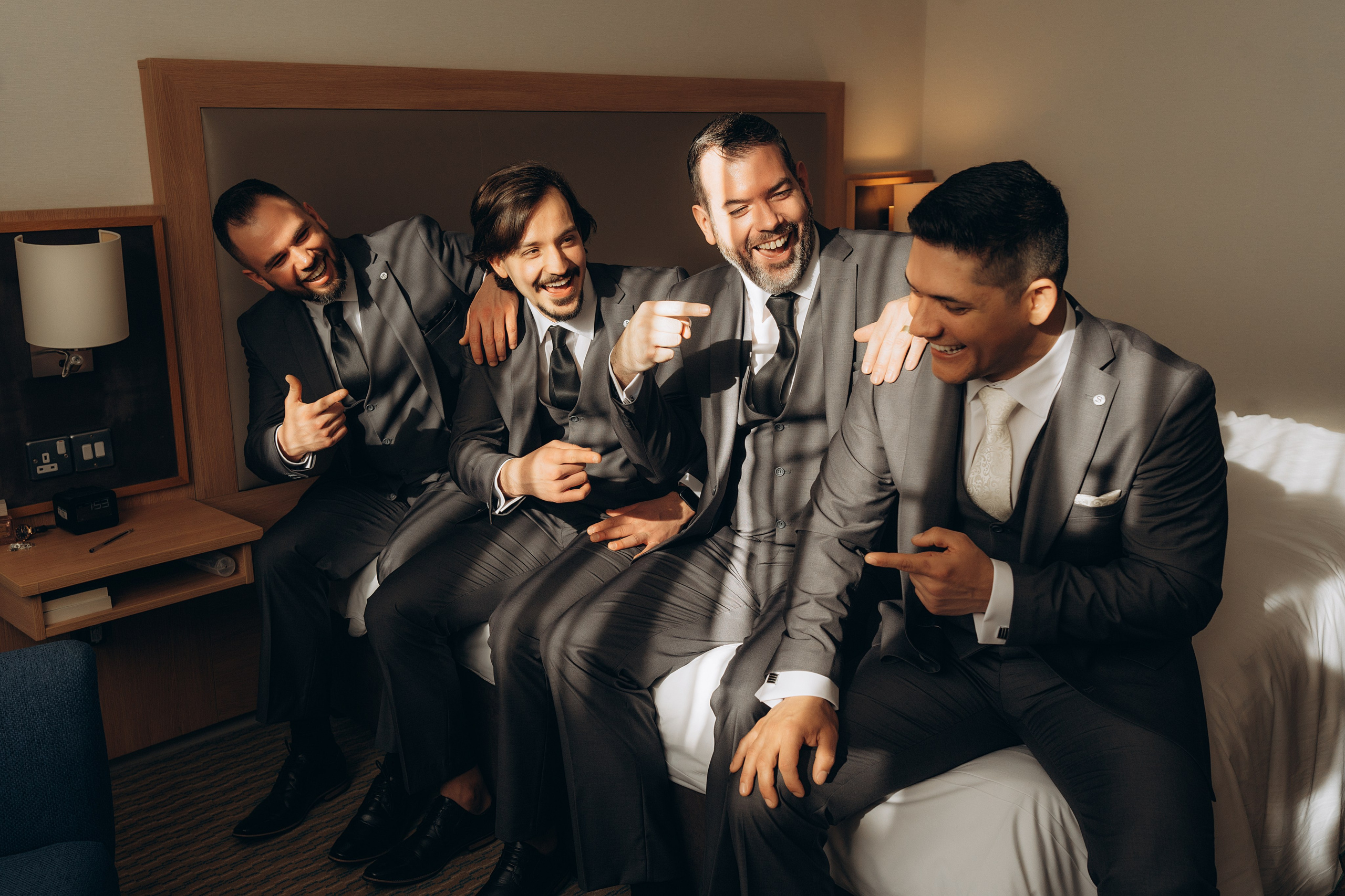 Megan & Oneias. Main